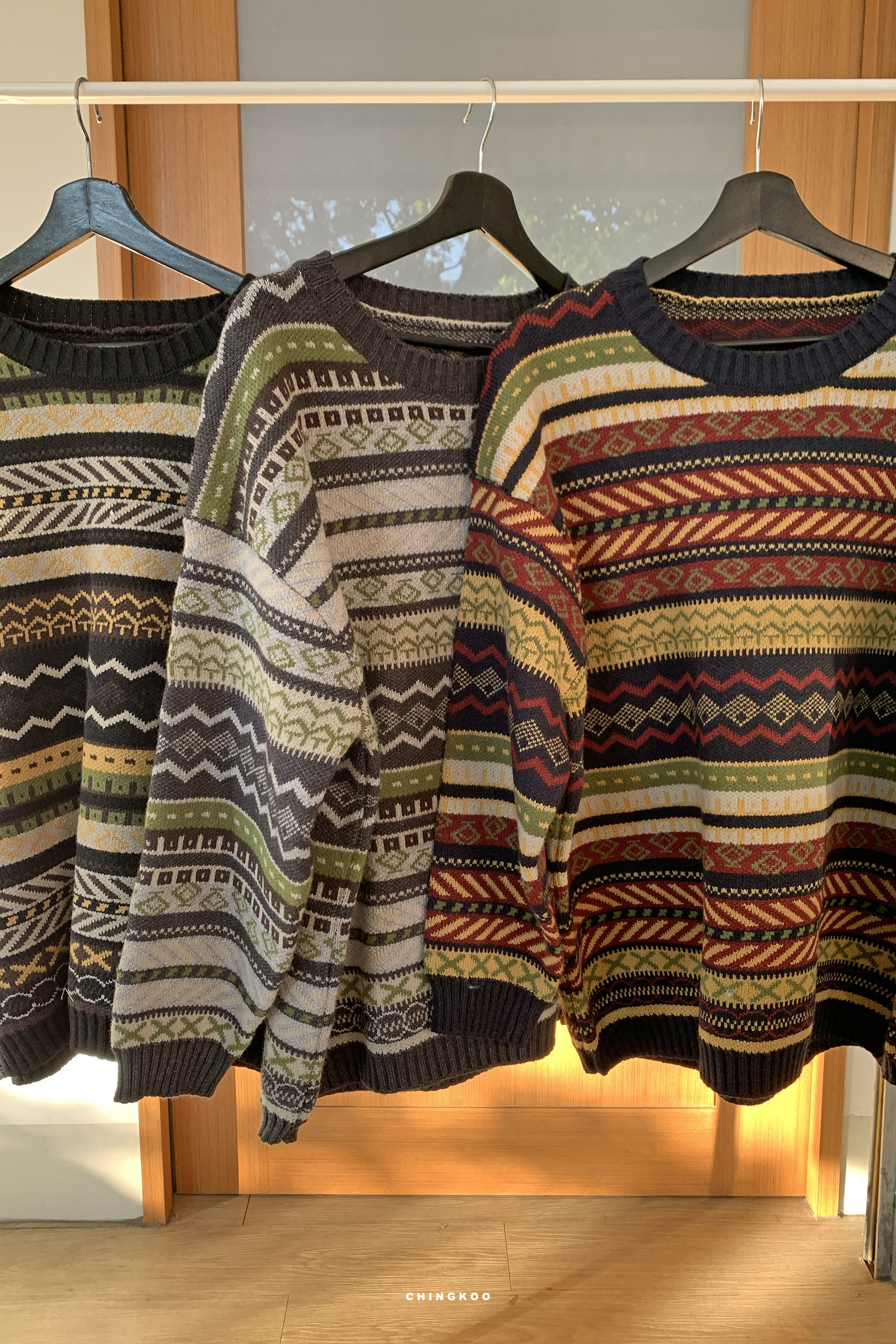 More in Dec｜復古日常圖騰毛衣 3色