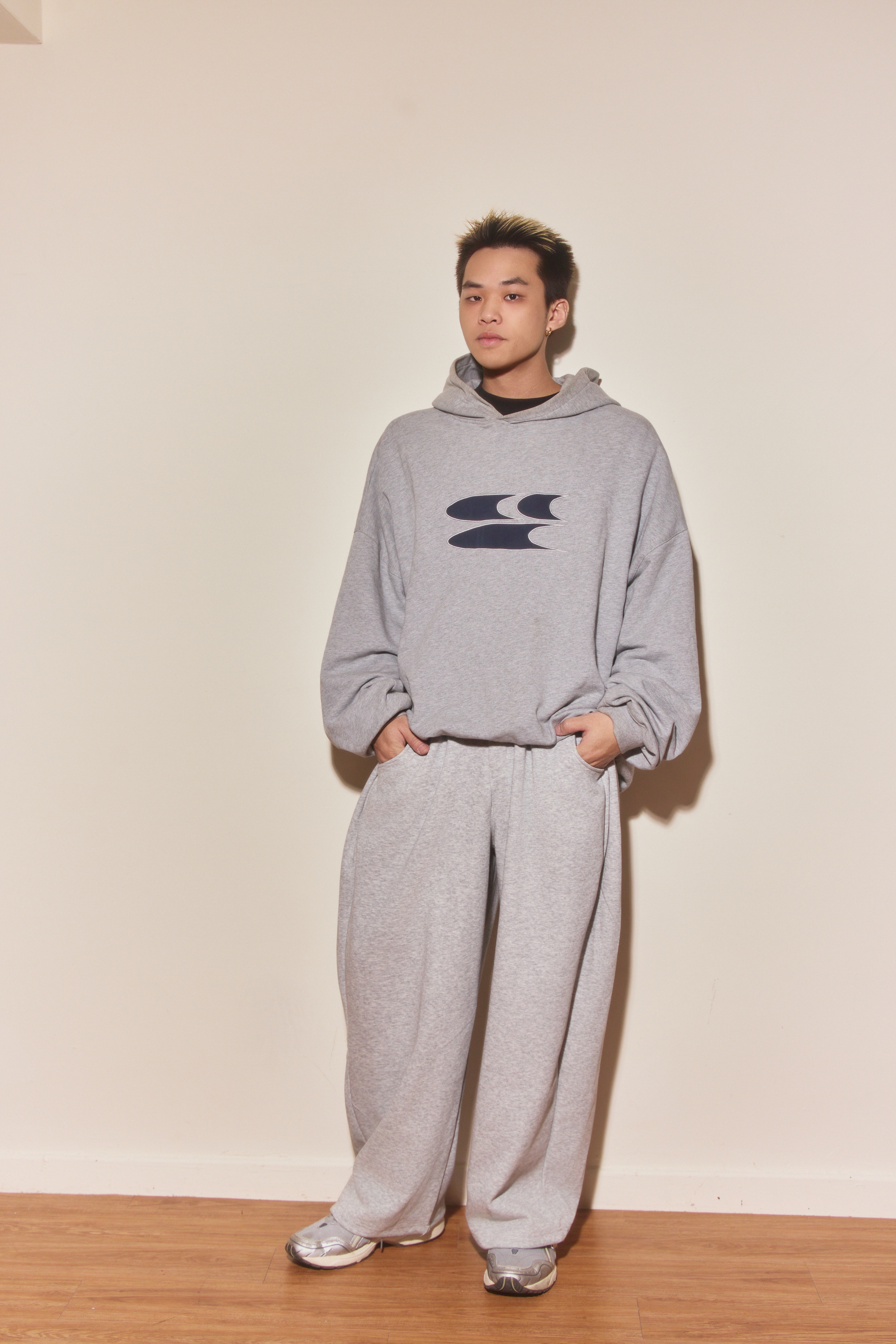 銀扣收腹彎刀棉褲｜男女可穿-灰