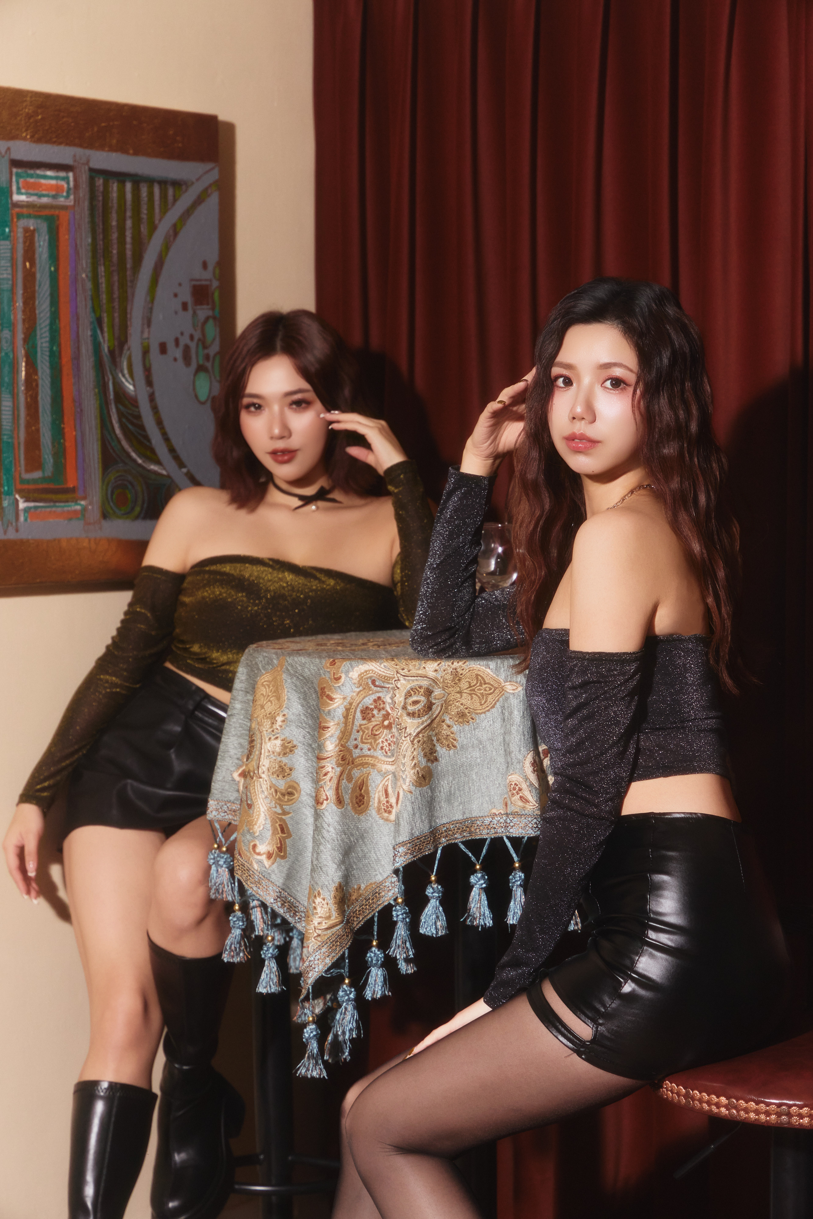 MEDUSA made™ 星灑平口胸墊絨毛發熱衣