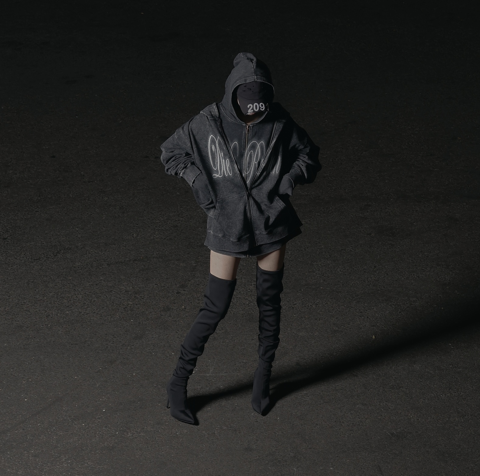 Bornrich｜Die Rich Zip Up Hoodie (Washed Black)