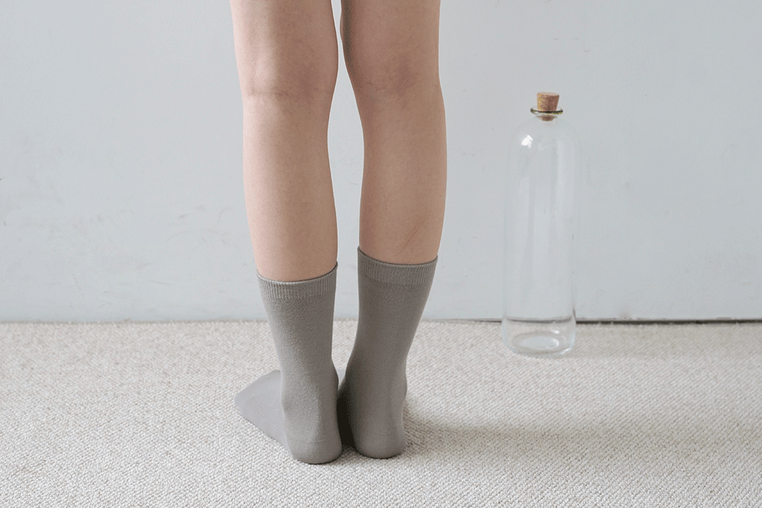 hakne 桑蠶絲棉雙面襪