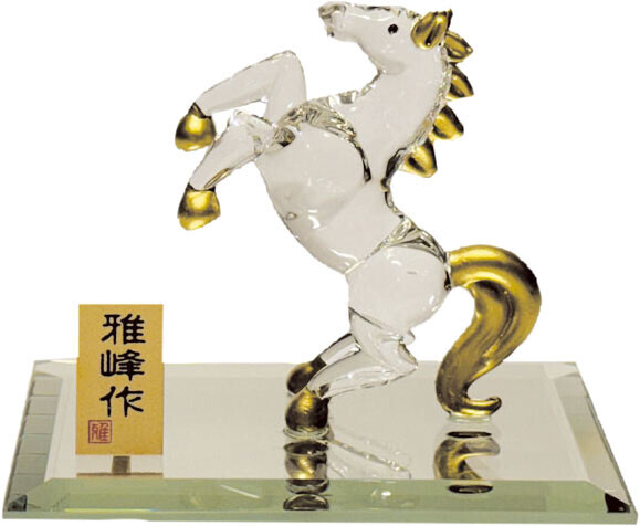 日本雅峰作玻璃幸運跳馬擺設 (非日本製)
