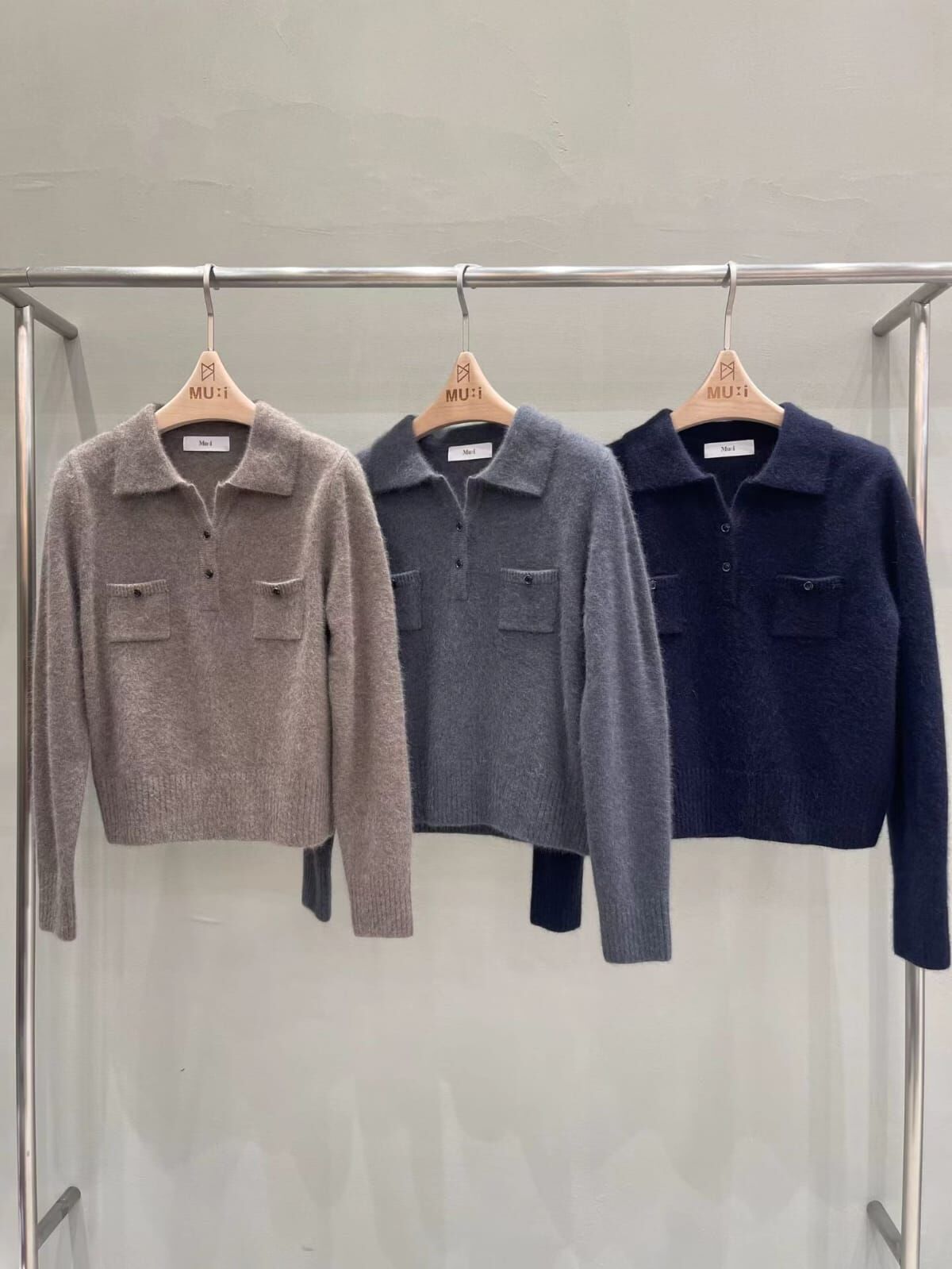 MU5369 小翻領排扣毛衣