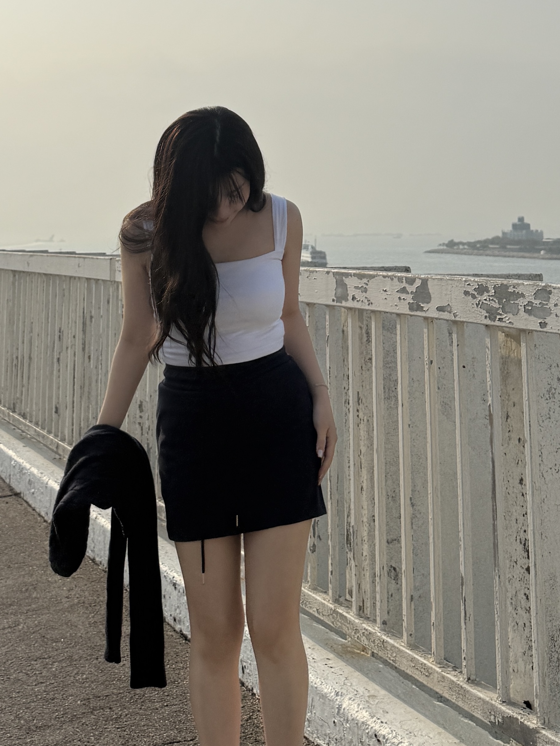 【店主日常衫!】Day-Day 粗帶方領背心// 3 colours