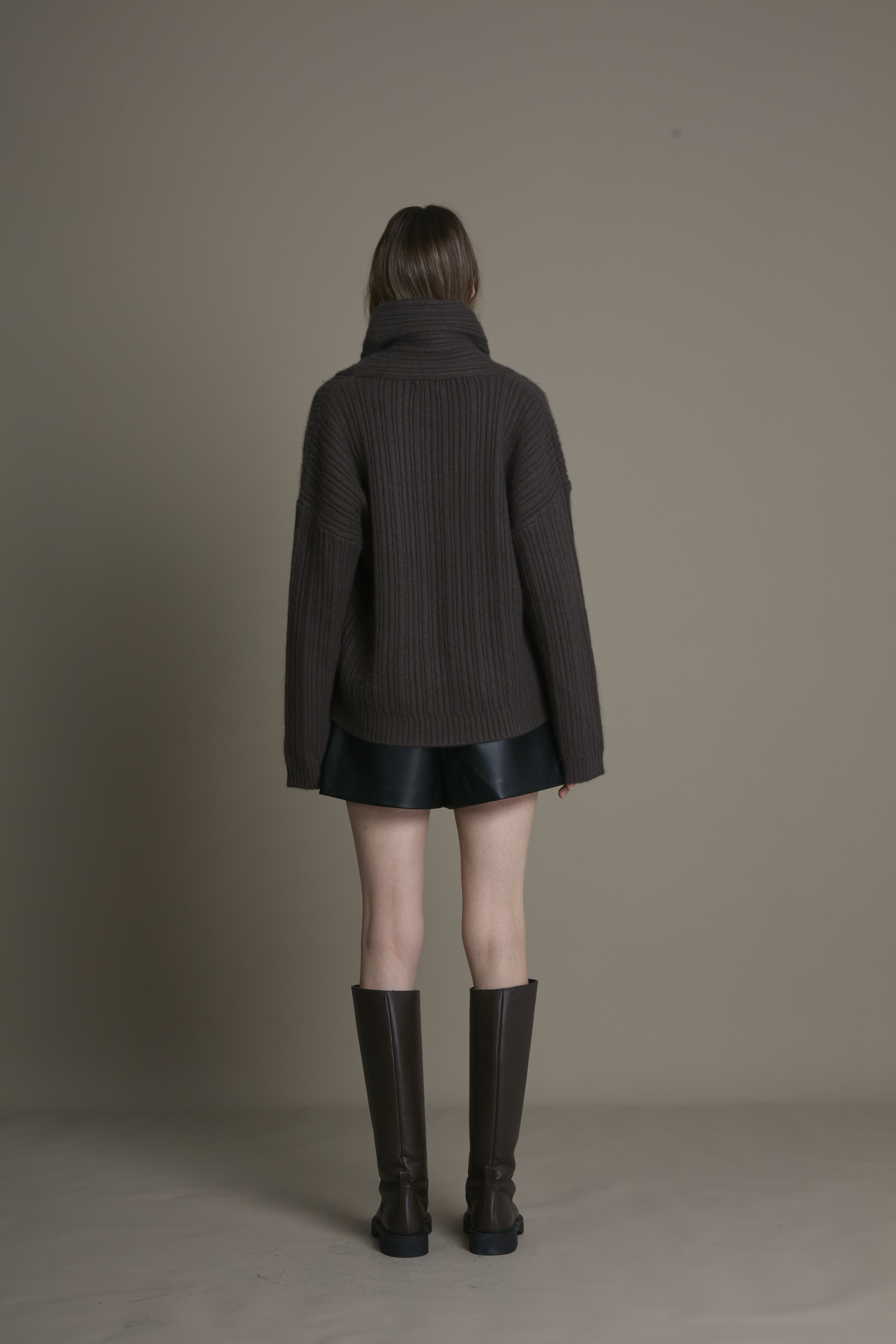 厚暖寬領立體羅紋針織上衣