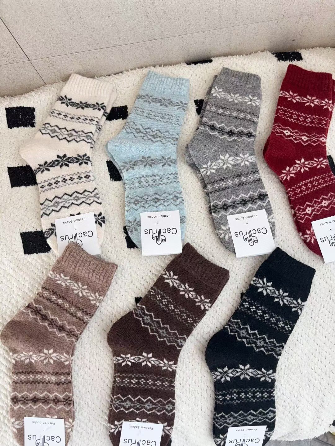 CT5379 北歐風雪花圖案羊毛襪 (任選2對$58 / 任選4對$108)