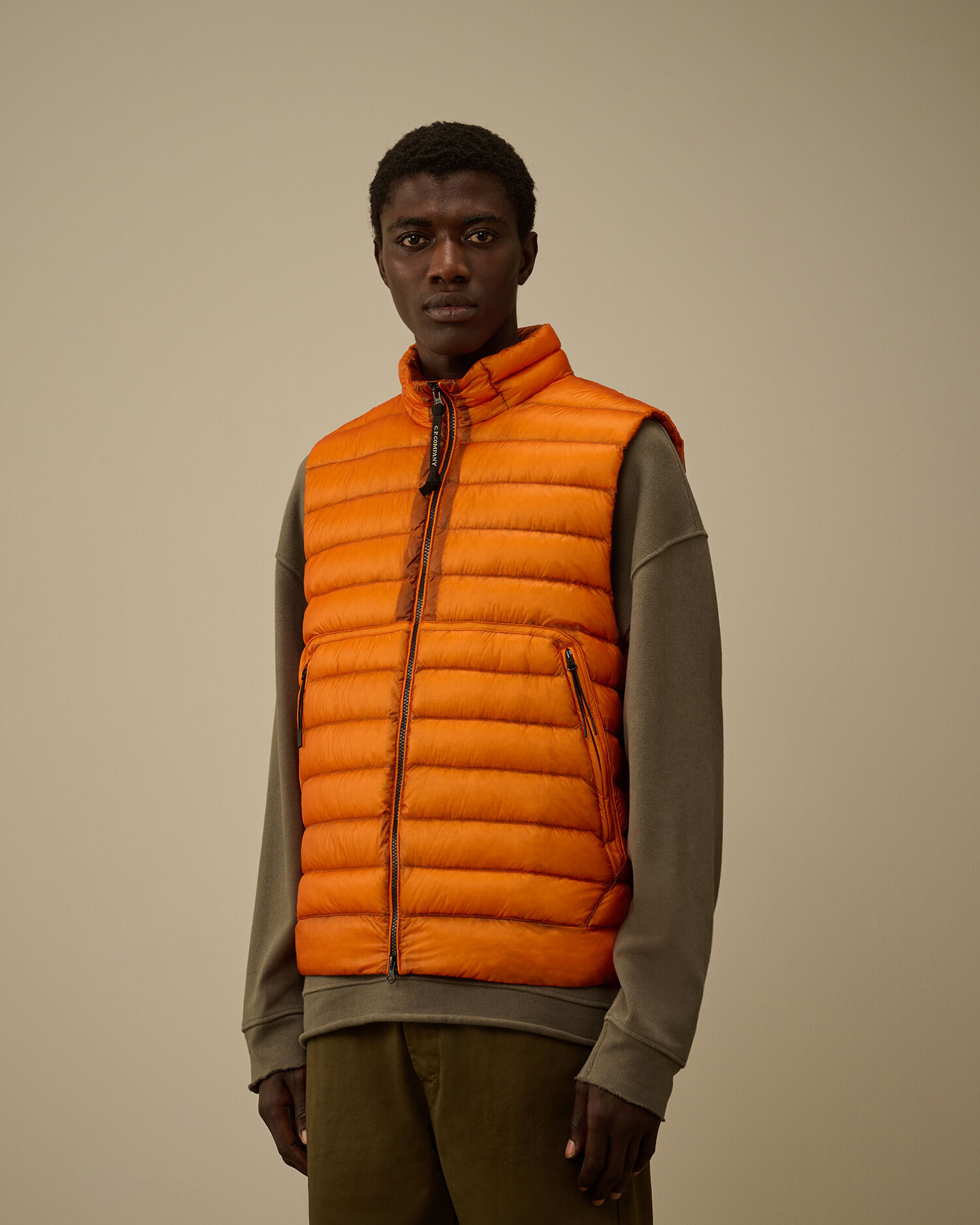 【代購】C.P. Company DD Shell Down Gilet 無袖羽絨背心 – 輕量保暖・都市百搭