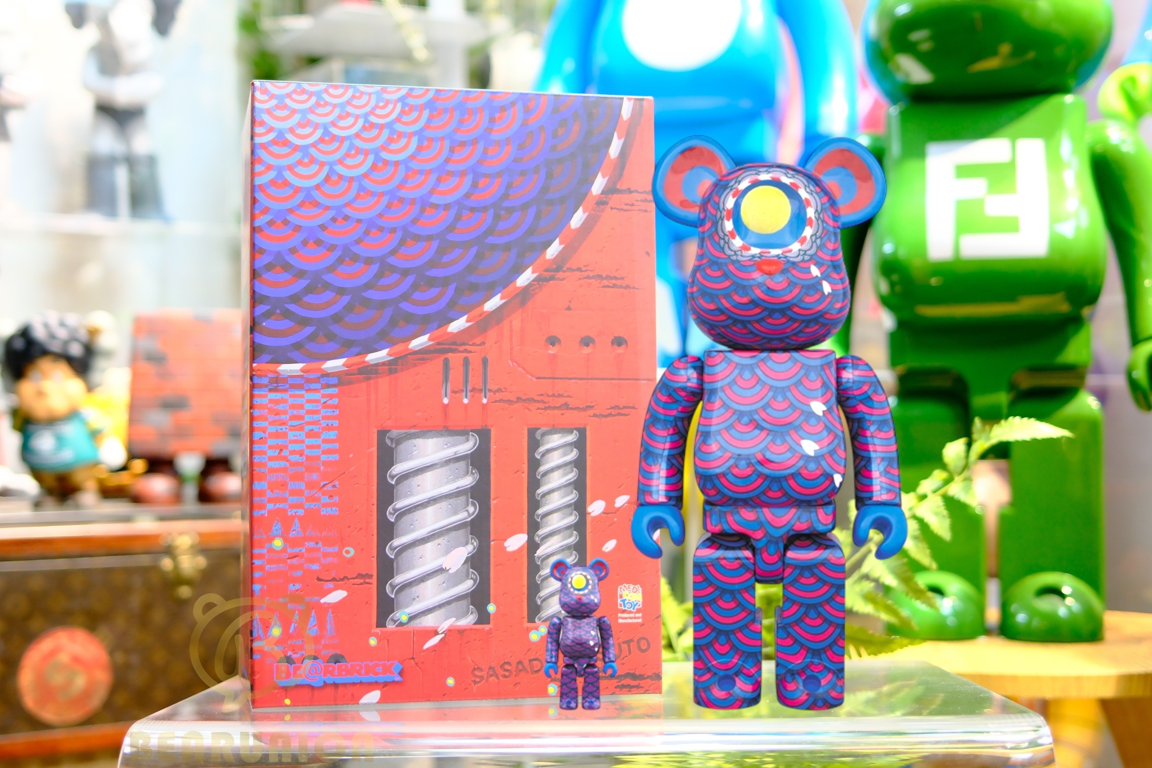 🥇現貨🥇Bearbrick 400% 100% Sasada Yasuto Peacock