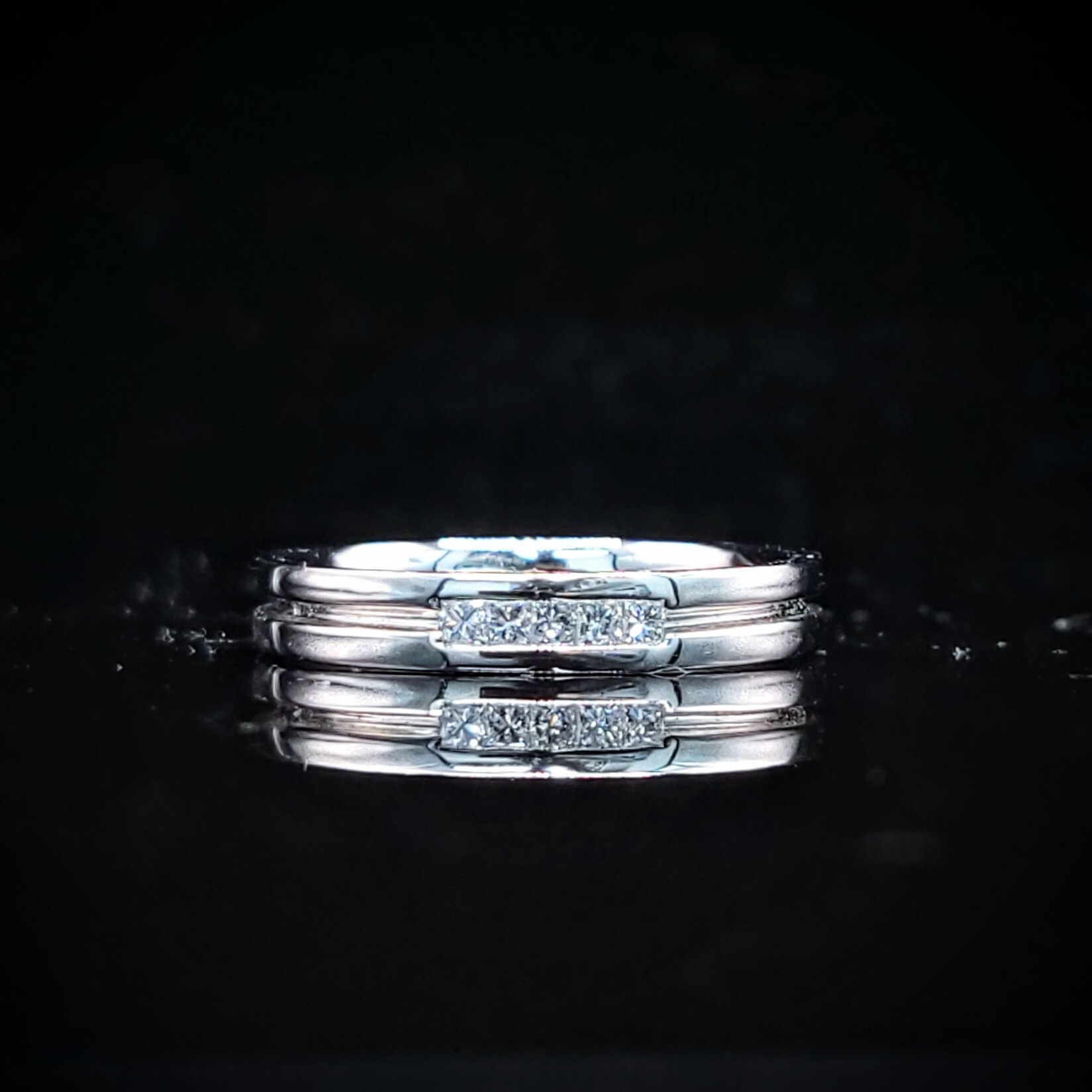 全新18K白金12份方形鑽石戒指