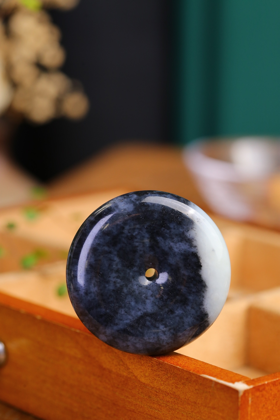 和田玉青花平安扣 (48mm直徑),天然和田玉軟玉