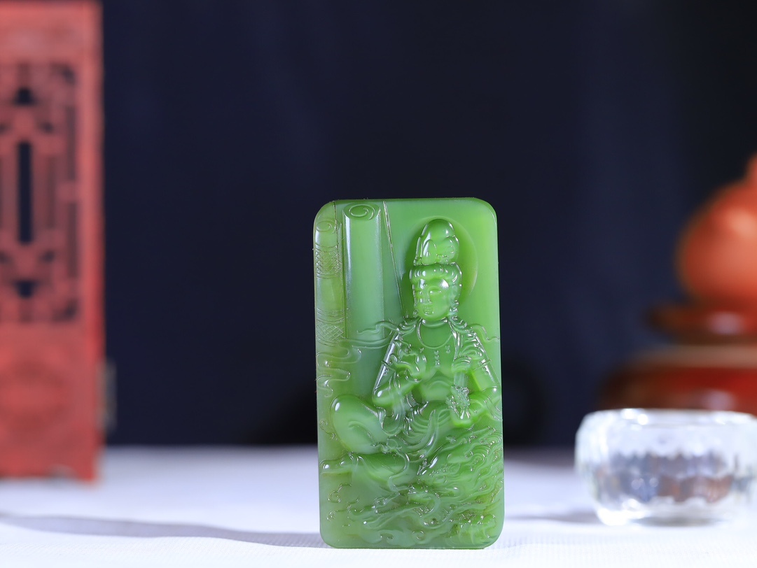 127116 和田玉碧玉貓眼御龍觀音