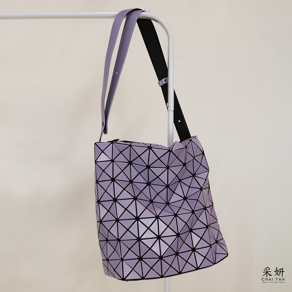 幾何菱格側背百搭水桶包