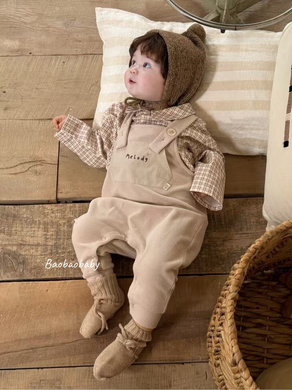 奶茶色溫柔吊帶褲