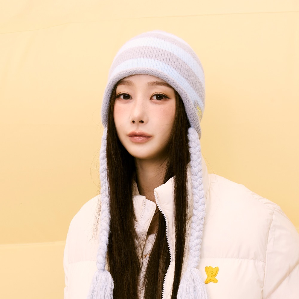 WACKY WILLY Stripe Tassel Beanie