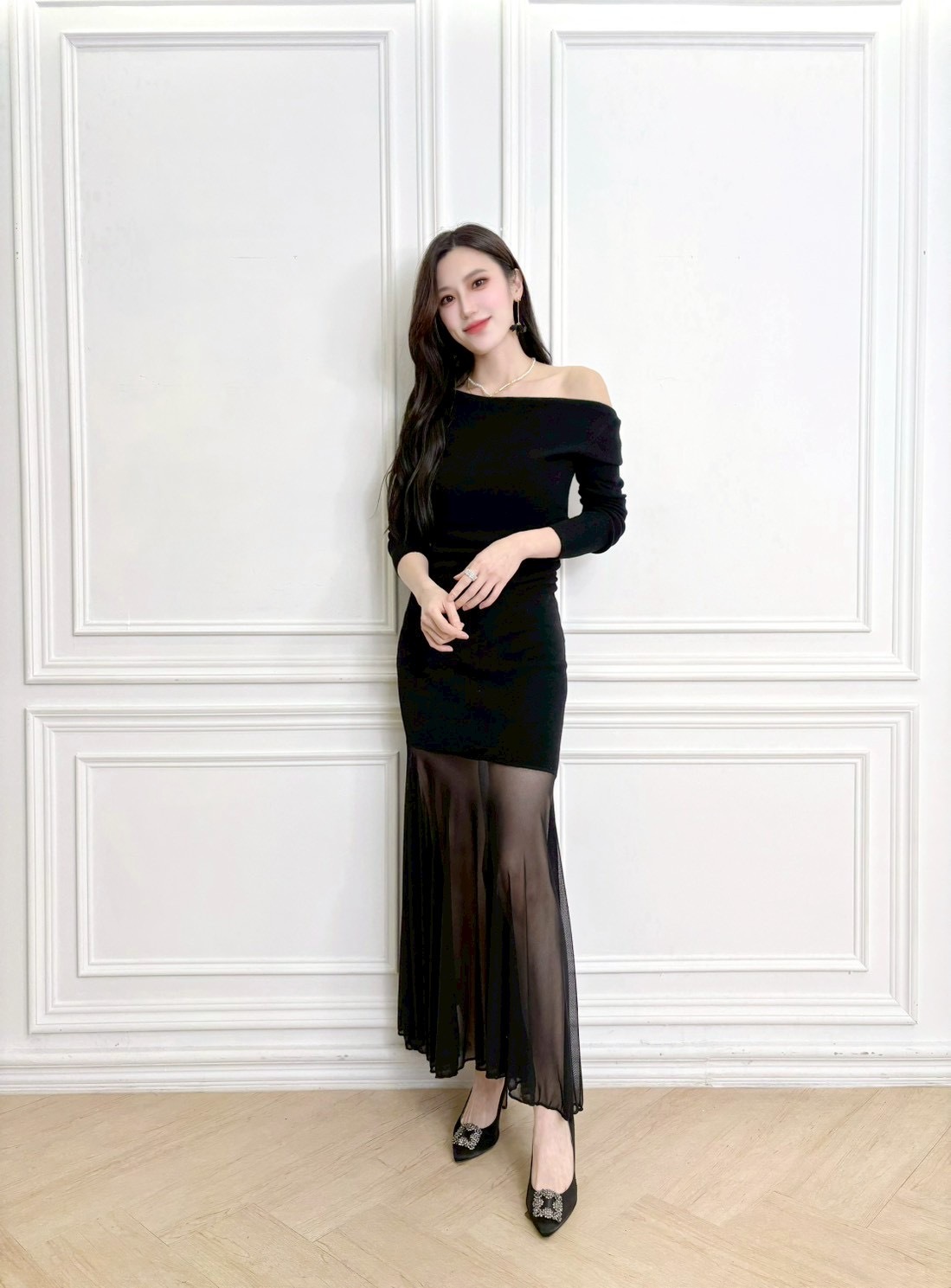 質感辣首選!一字領針織下透紗長洋