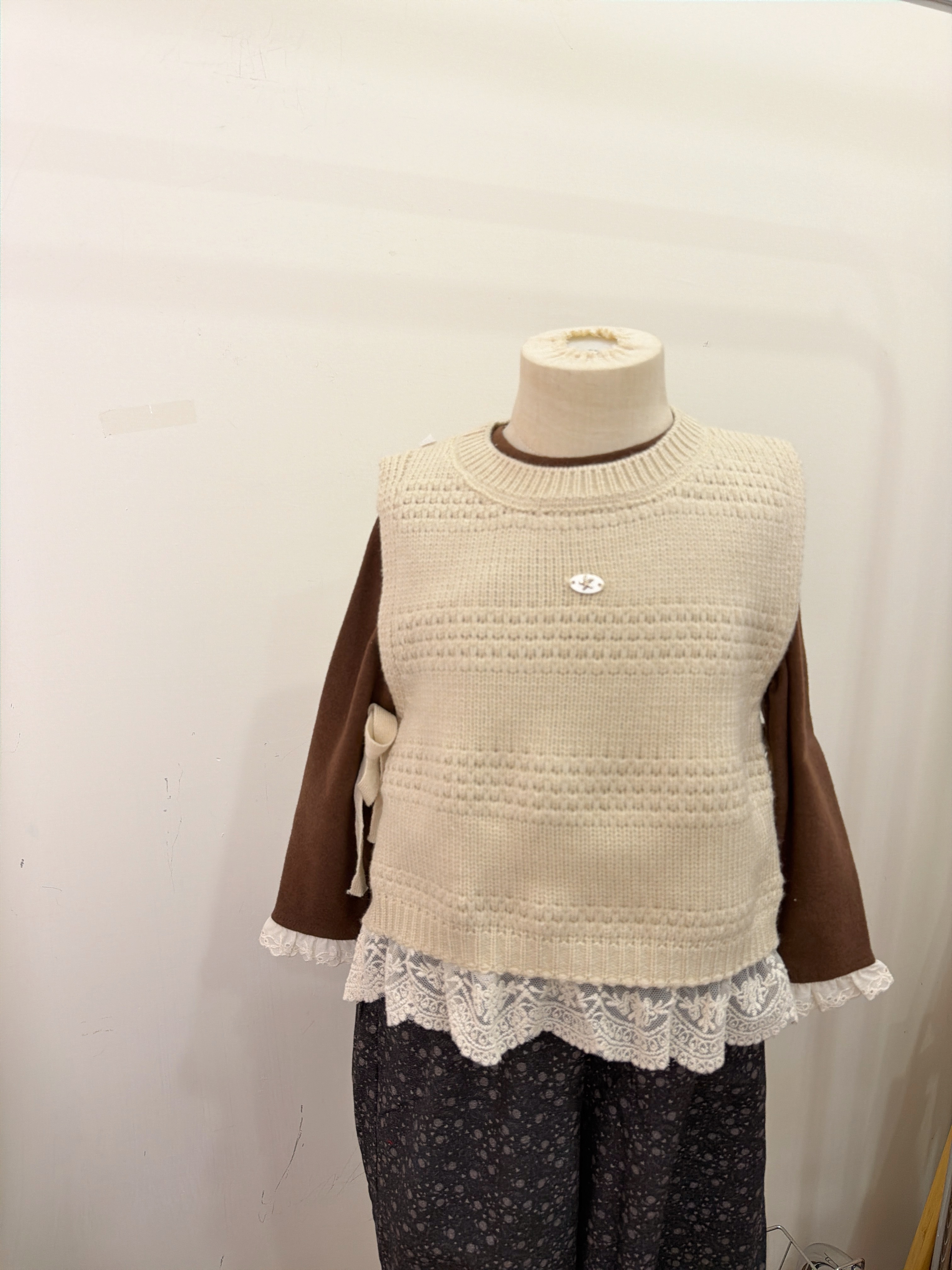 2522鐵標針織背心碎花褲日系三件組