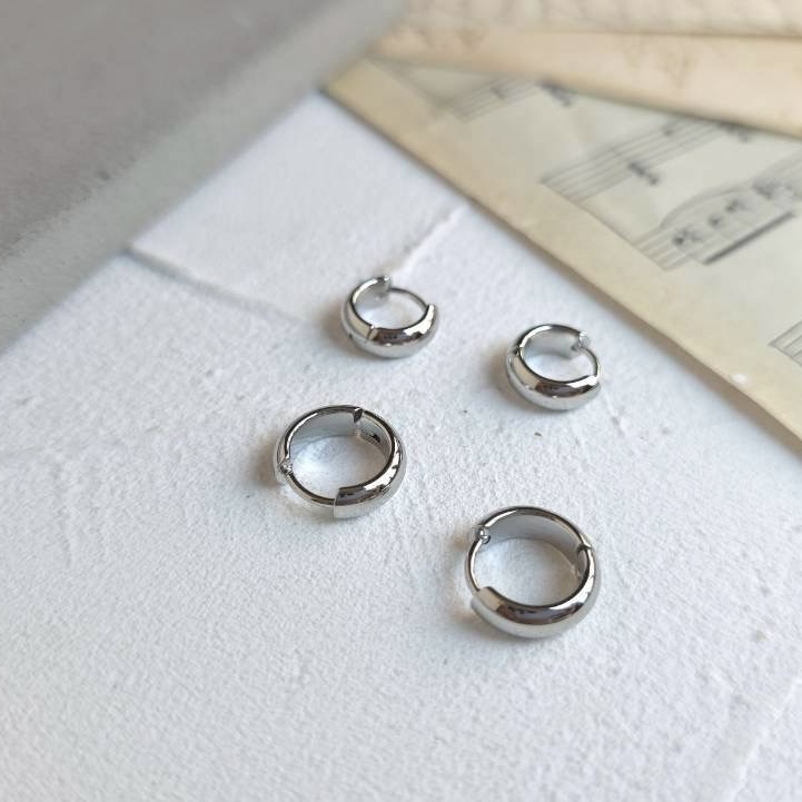 35794 厚版醫療鋼基本款小圈扣式耳環（12mm，只有銀色）
