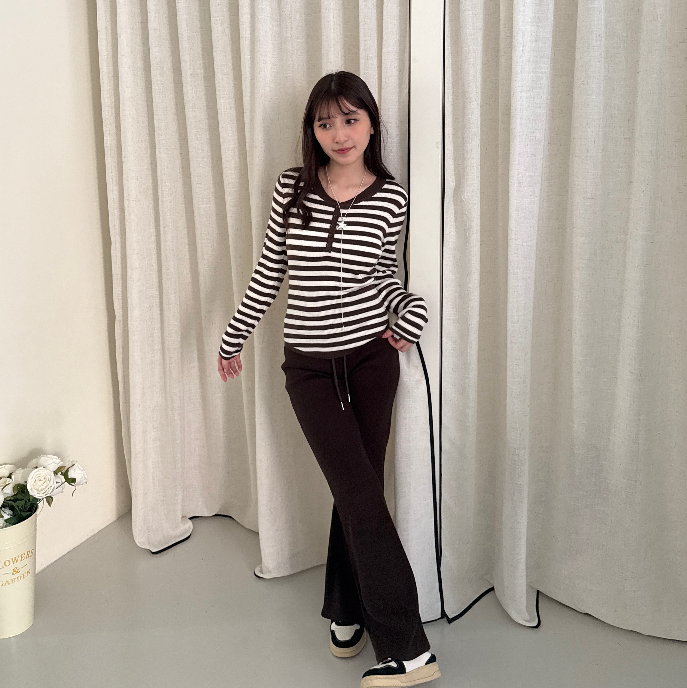 條紋圓領薄針織上衣 8826