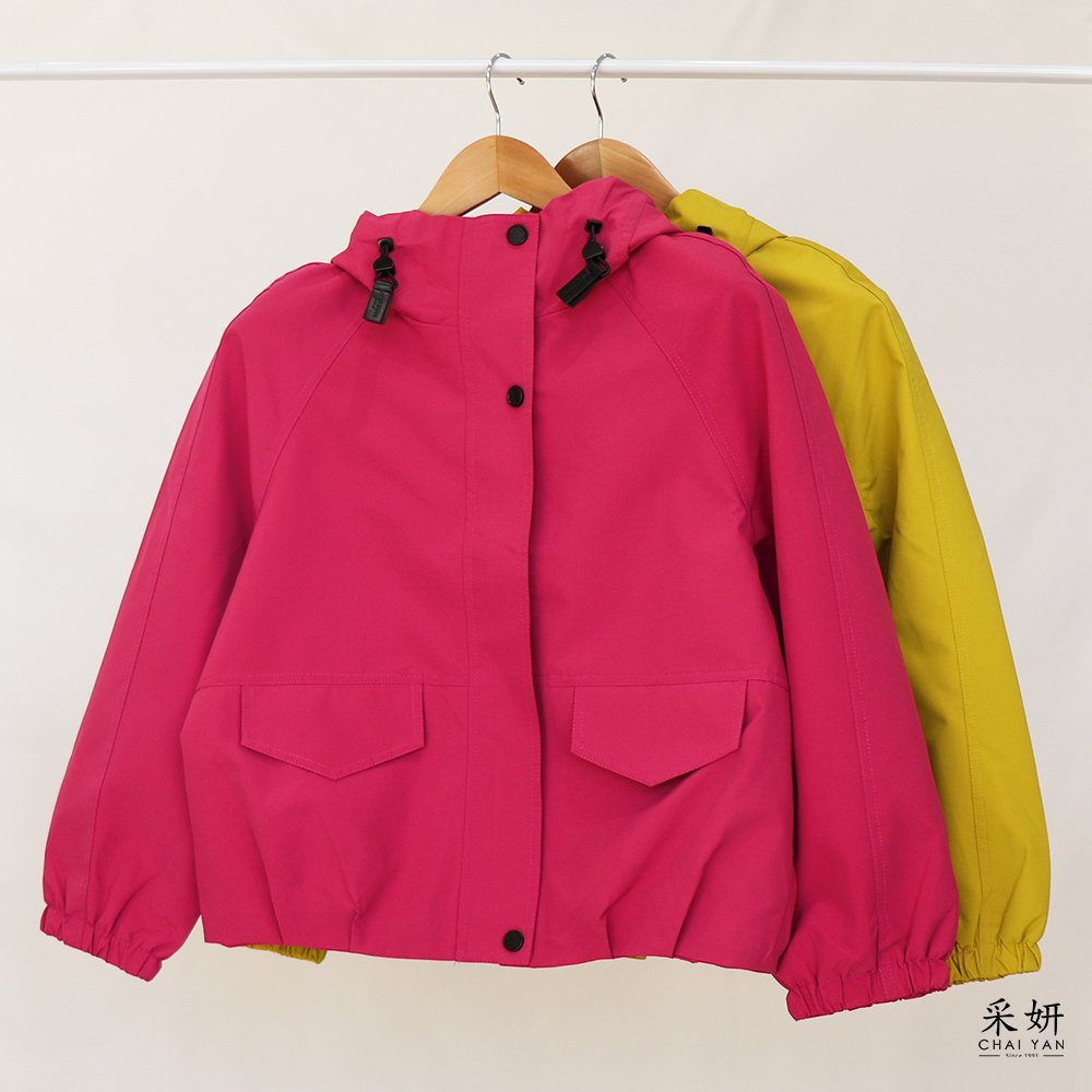 素色衝鋒防風防潑水連帽外套