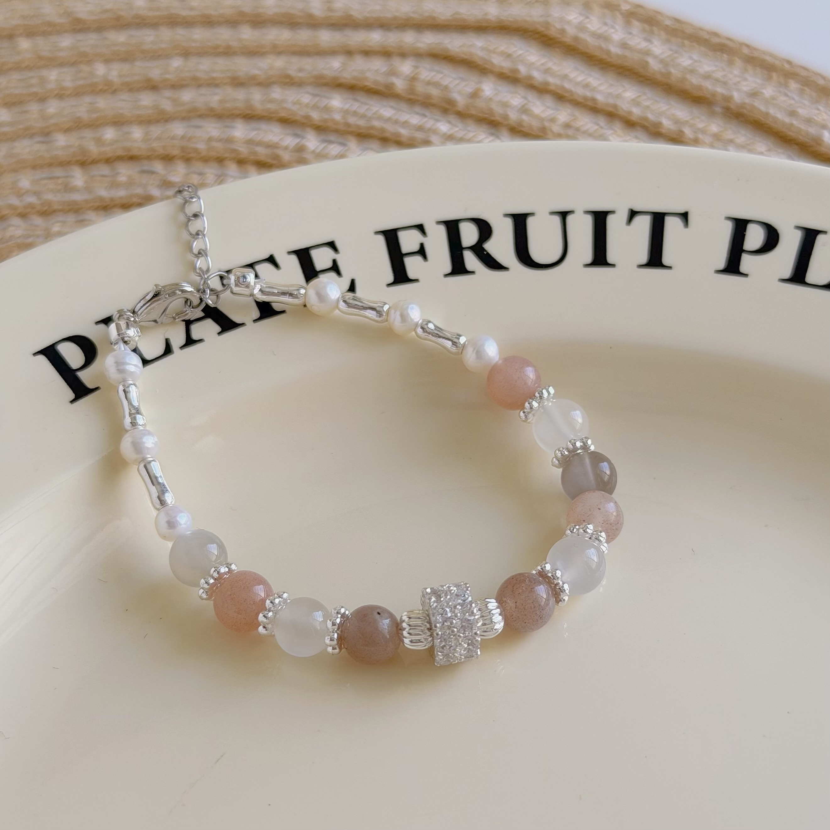 V110聖誕限定🎄【晨曦之運．月光石水晶手鍊】