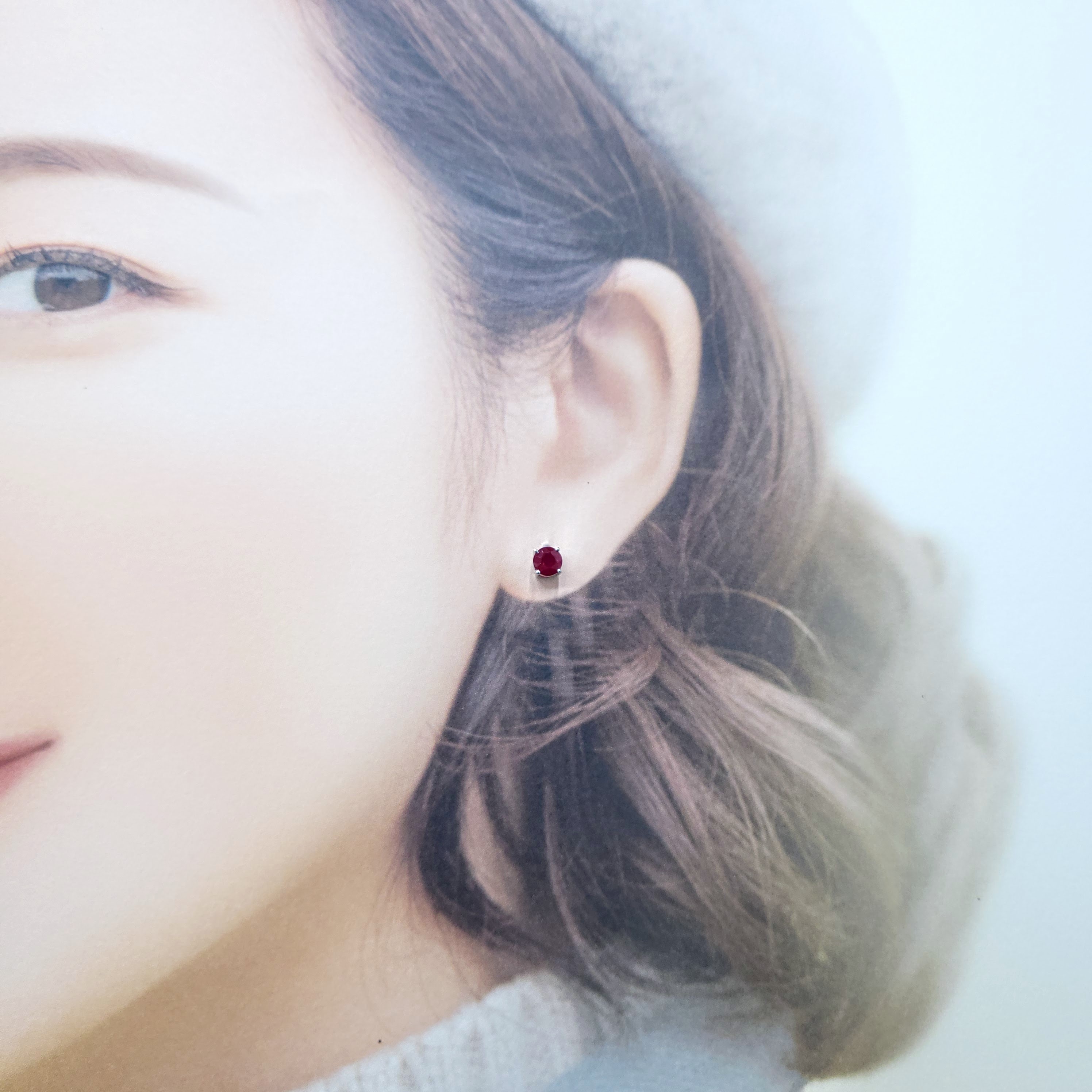 全新18K白金【主石1卡31份紅寶石】耳環