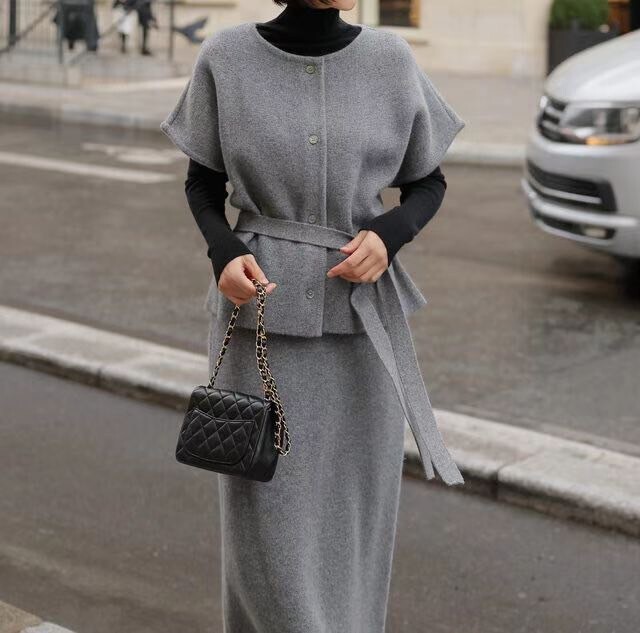 落肩綁帶排釦圓領背心上衣+長裙SET / 2色