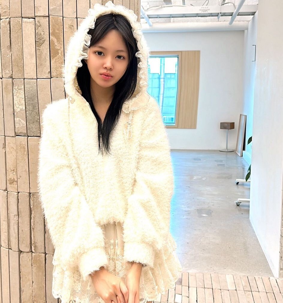 Y09 胸44-48 長22 羊毛30% $559