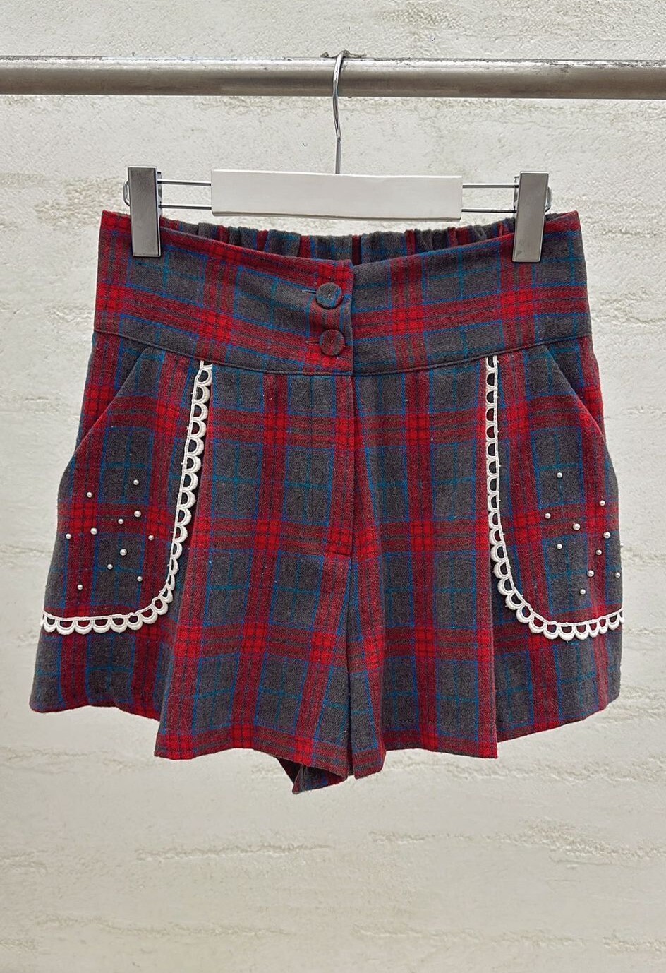 Y35   格仔褲 腰 28-37HIP 50長 15  原價 $439 (一口價)