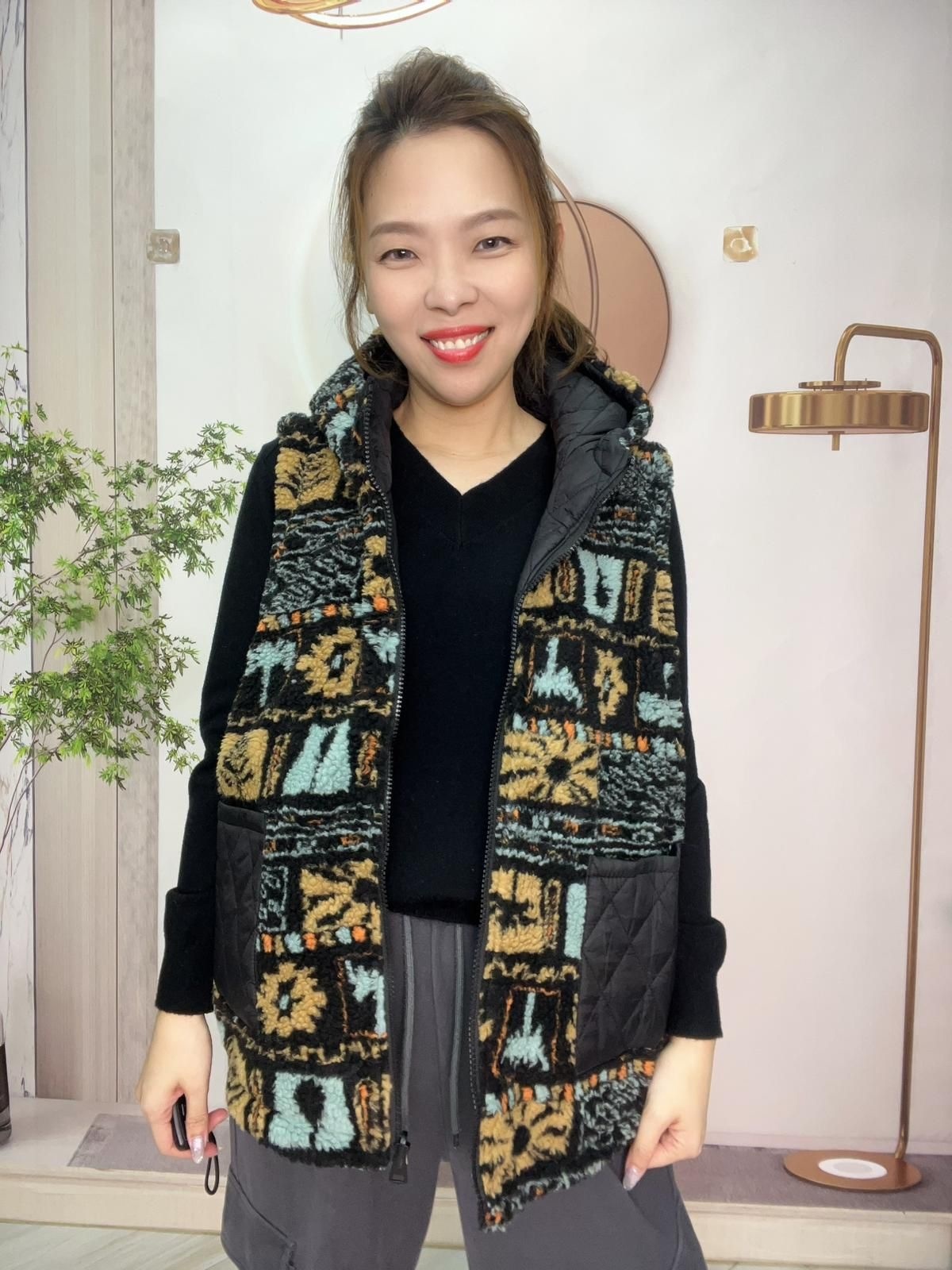 Mar 雙面背心外套～129W