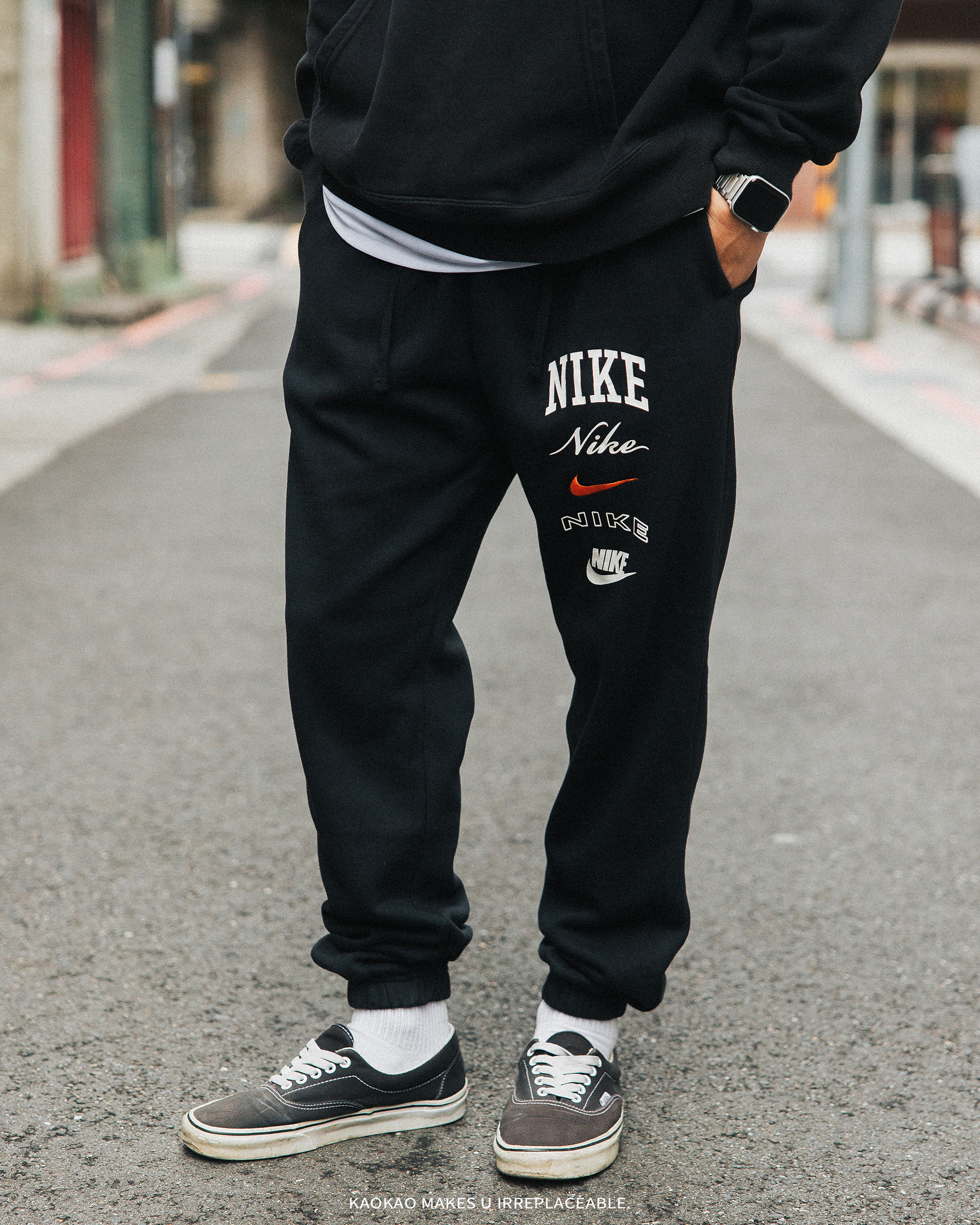 NIKE 長褲 Club 男款 內刷毛 抽繩 刺繡 寬鬆 棉褲 褲子【FN2644-010】