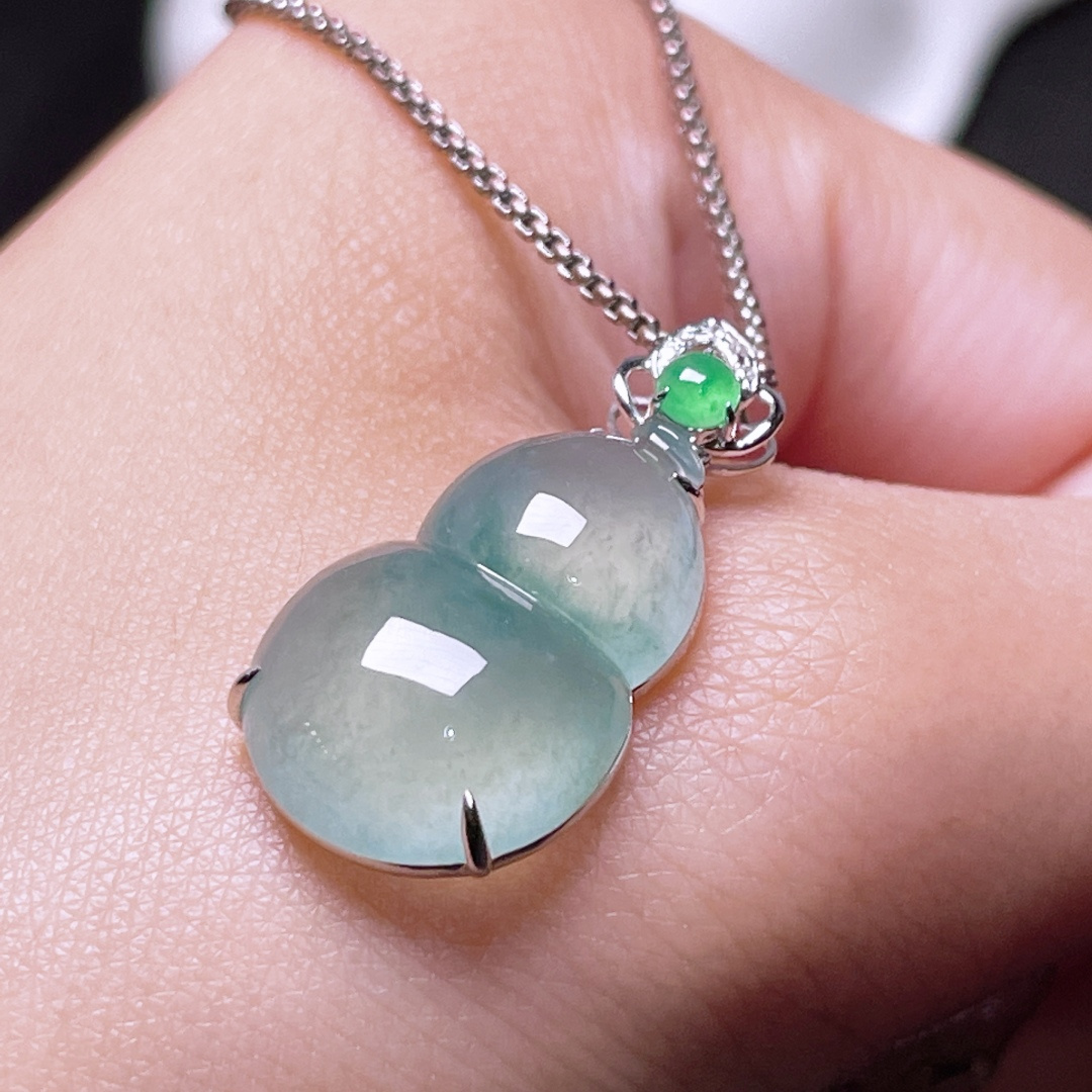 126428 翡翠葫蘆吊墜