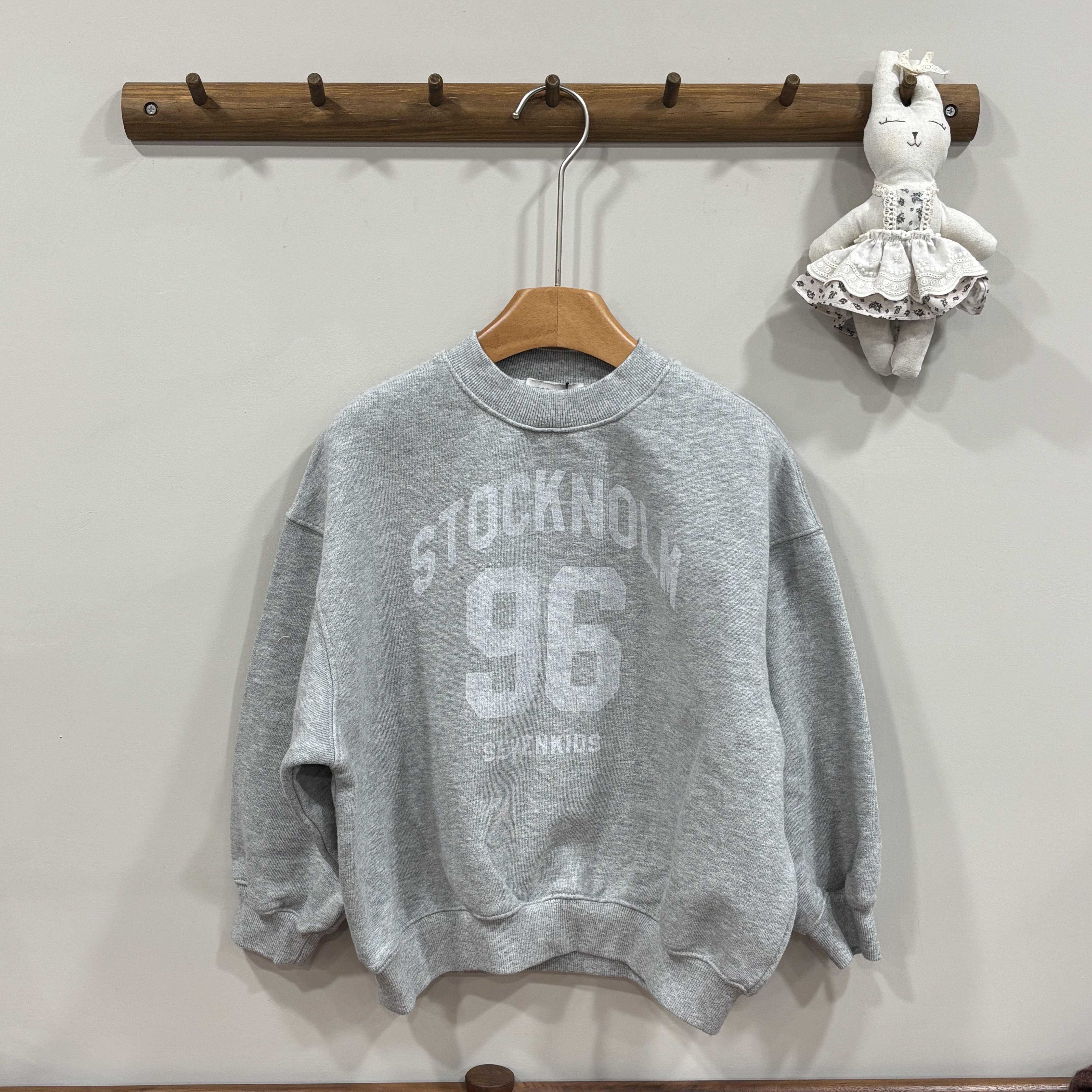 A03730數字內裏刷毛上衣