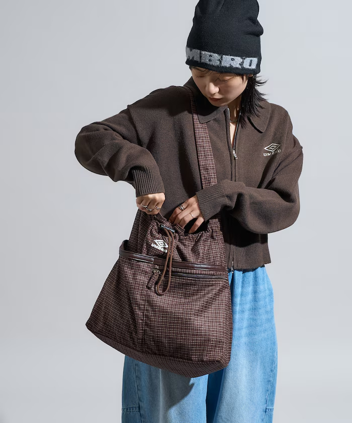 <預購> 日本 UMBRO 訂製燈芯絨帶繩包包 (3colors)