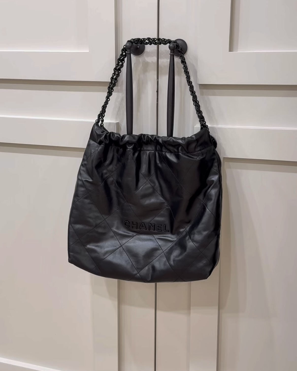 CHANEL｜SO BLACK 22 BAG 中號
