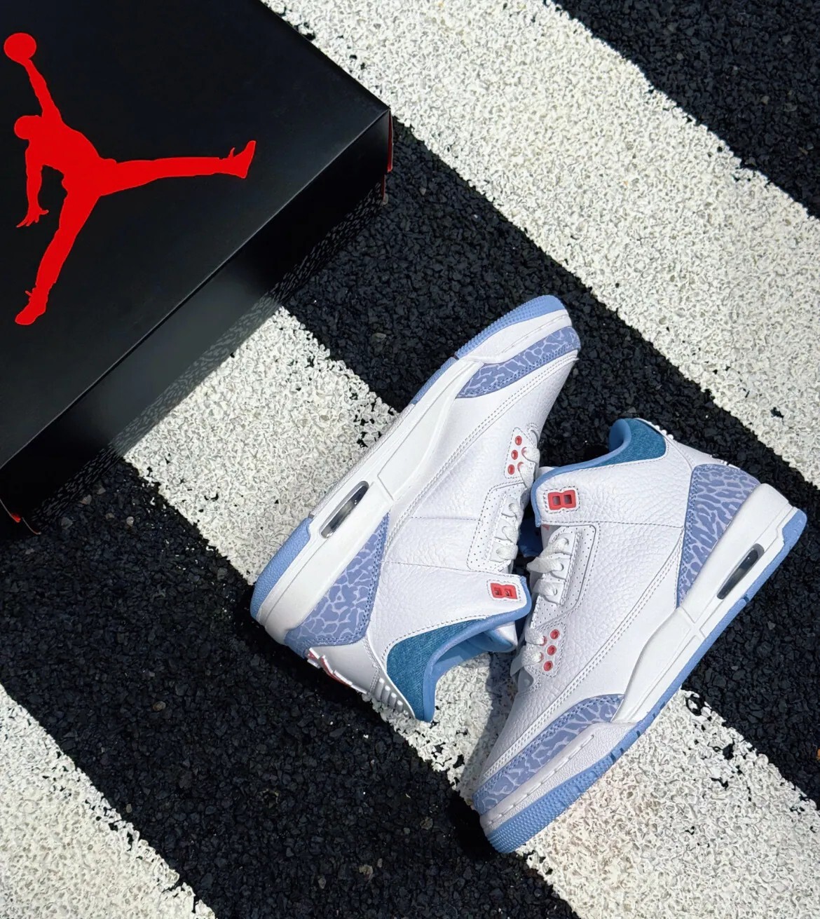 【逢甲FUZZY】Air Jordan 3 GS "Cobalt Bliss" 白藍粉 HQ0784-101