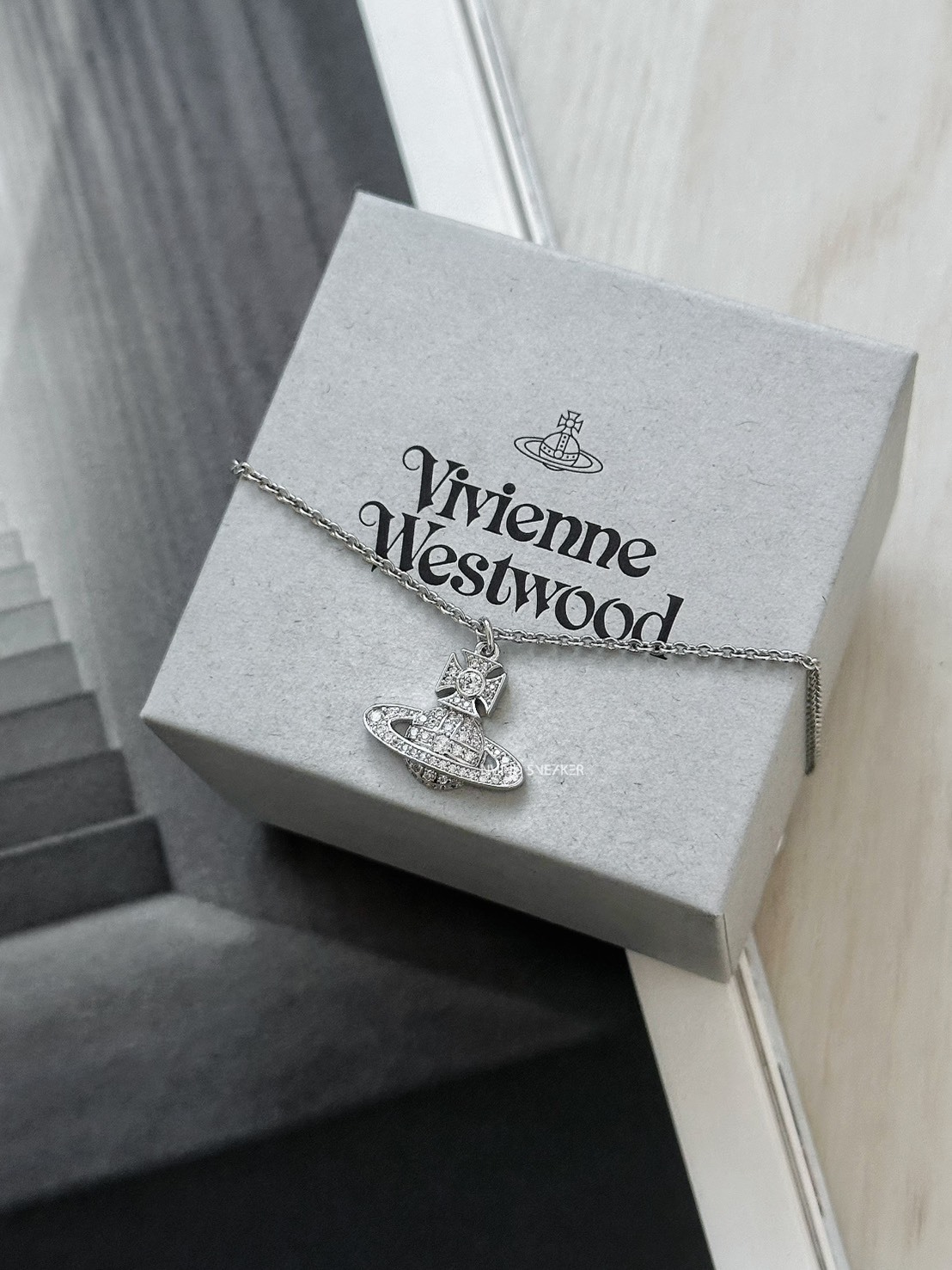 <聖誕快樂✨> Vivienne Westwood Carmela 滿鑽星球項鍊