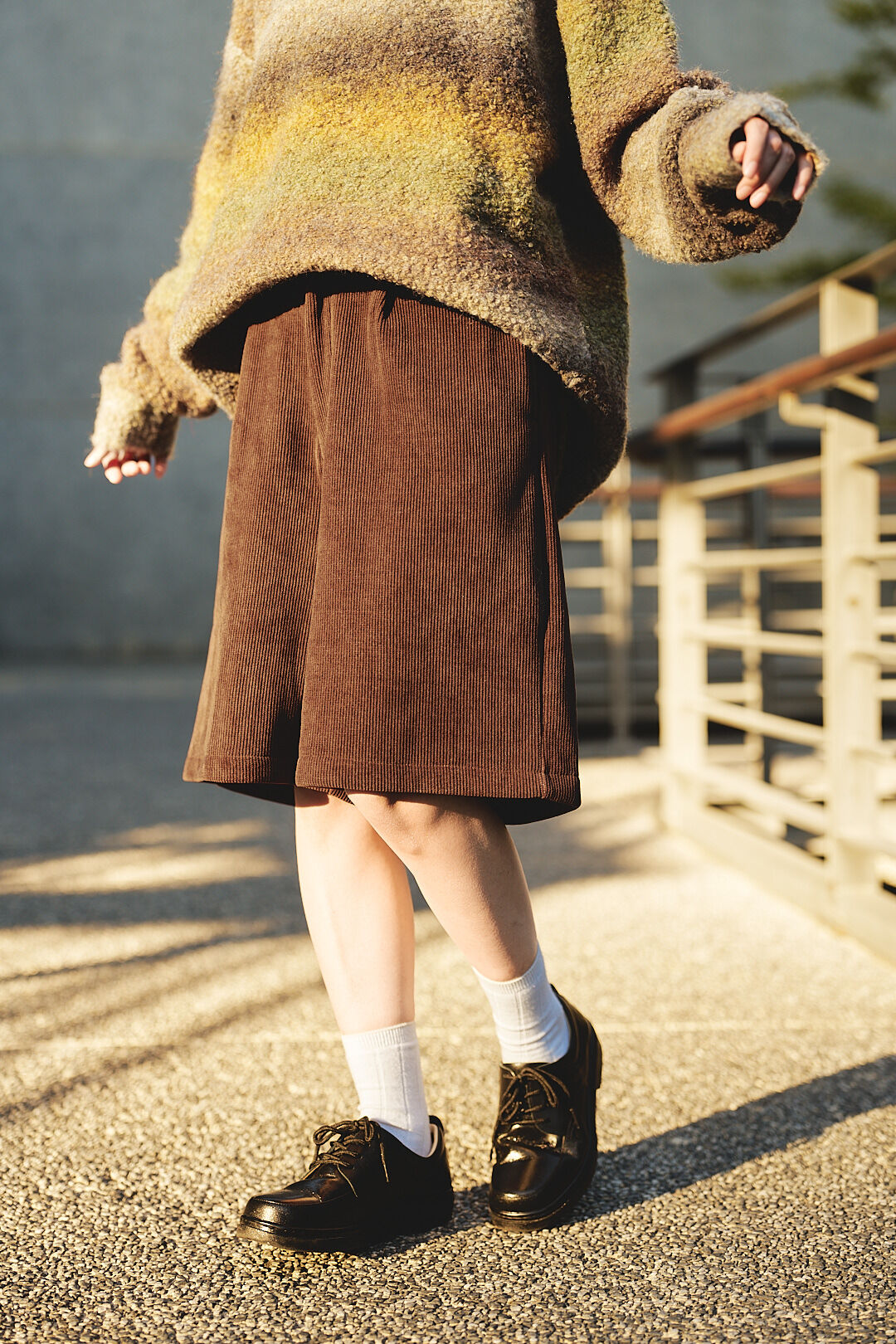 暖流帶！燈芯絨內刷毛五分褲(三色-可可)