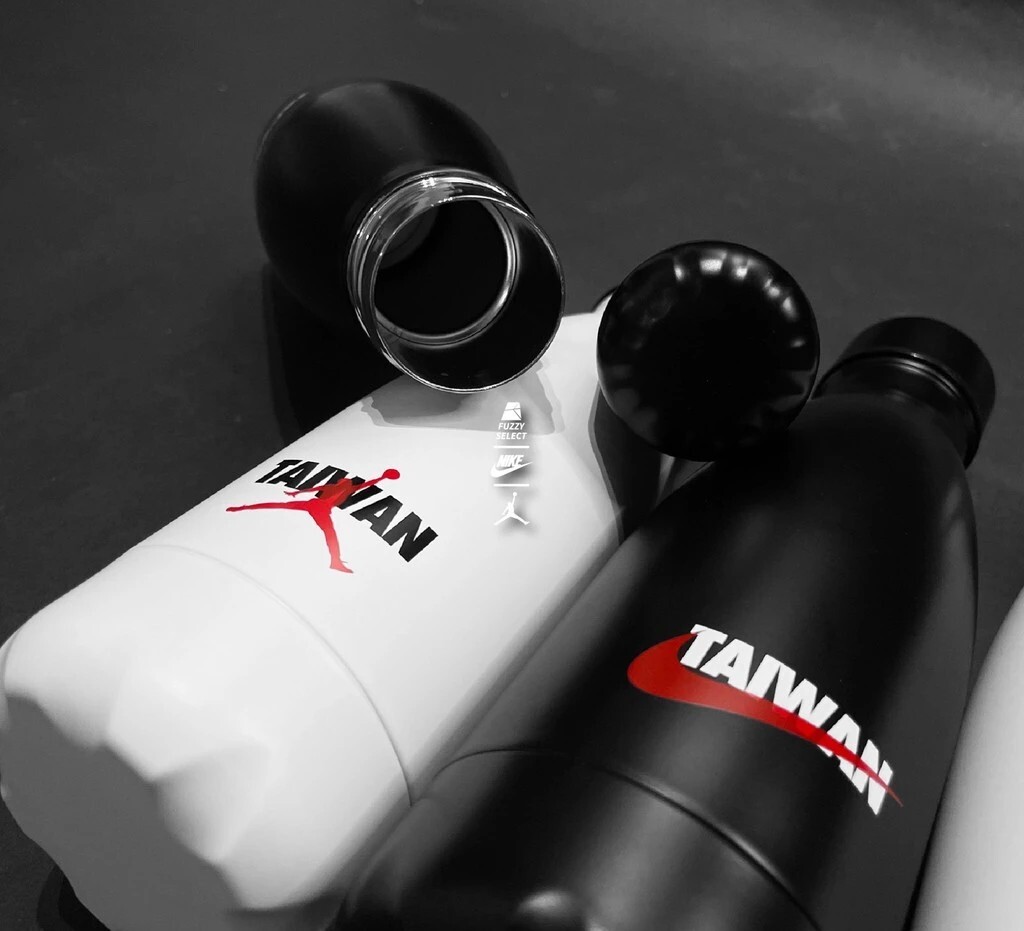 【逢甲FUZZY】Nike Jordan Thermo Bottle Taiwan 黑 白 保溫瓶 不鏽鋼