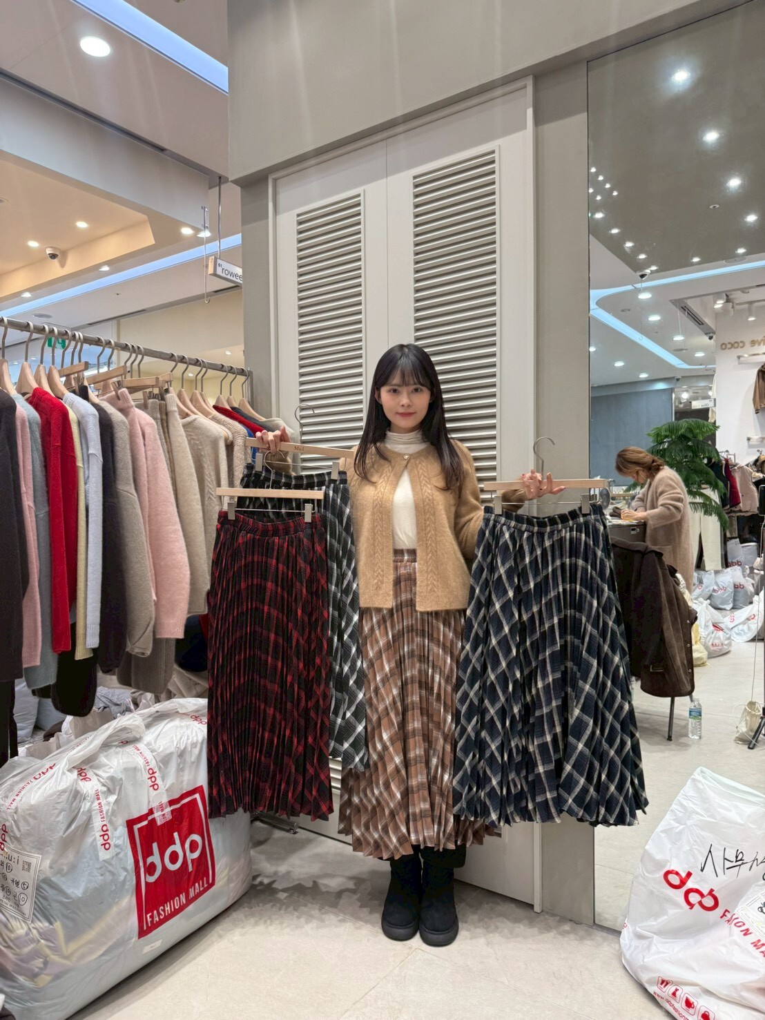 MU5332 英倫格紋百褶半身裙