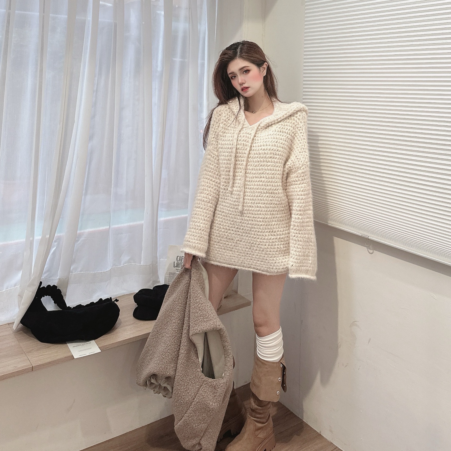 羊毛毛連帽粗針織毛衣/三色