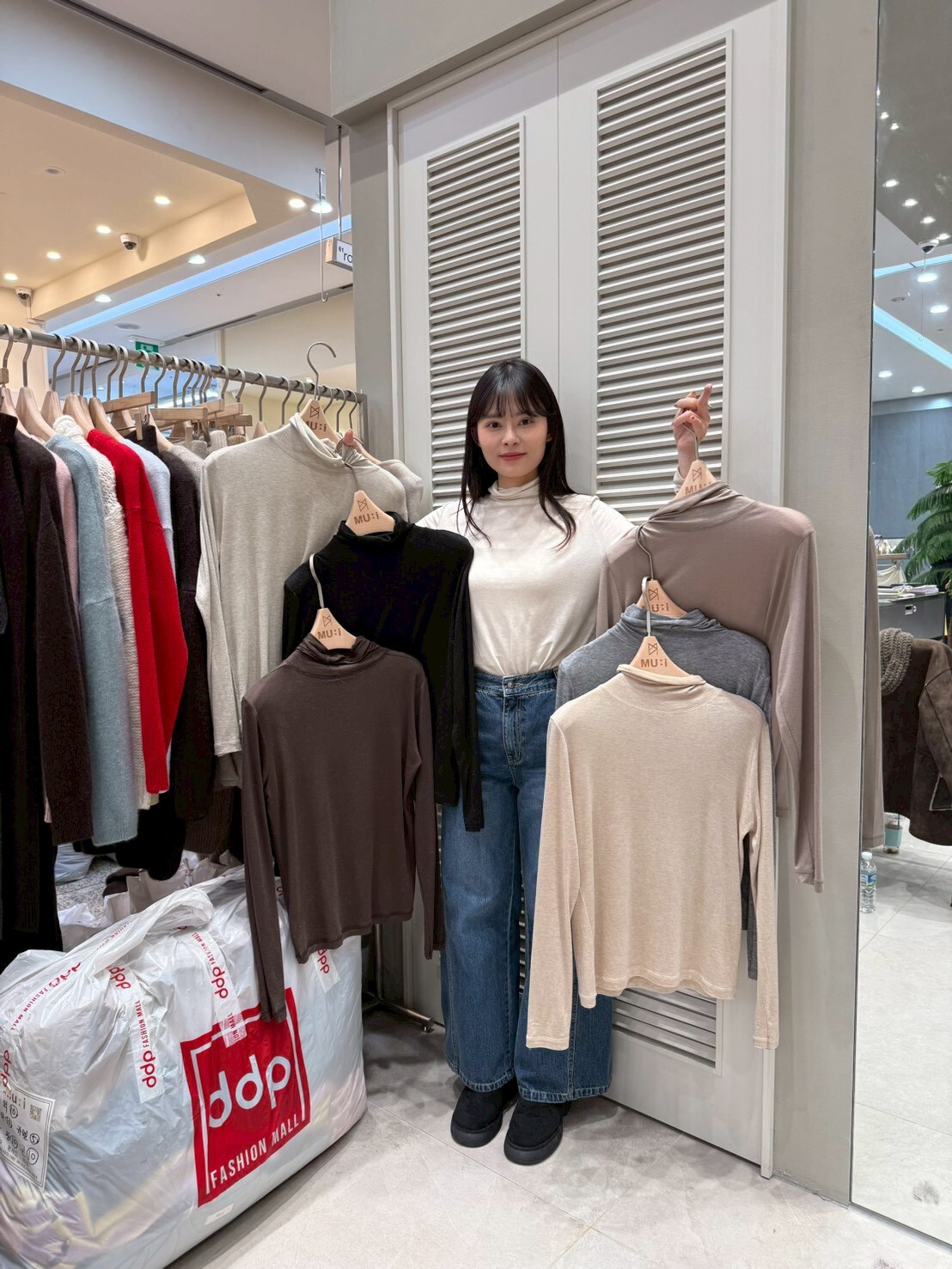 MU5157 天絲羊毛高領上衣