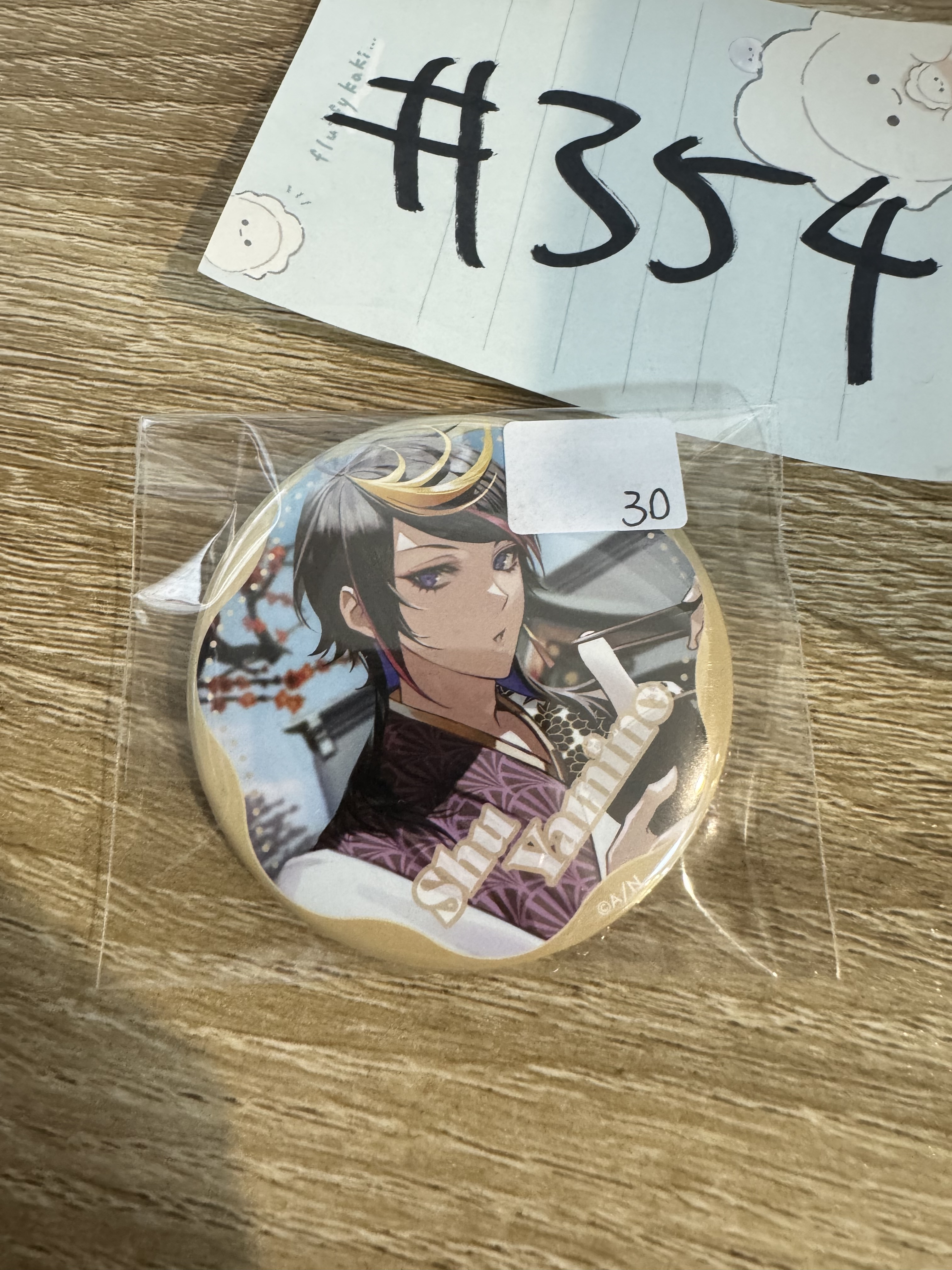 彩虹社 SHU 襟章#354