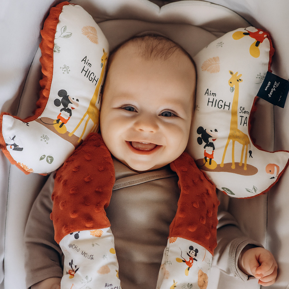 La Millou波蘭 豆豆安全帶保護套｜米奇系列_動物園篇(奶油米底)｜奶油紅絲絨