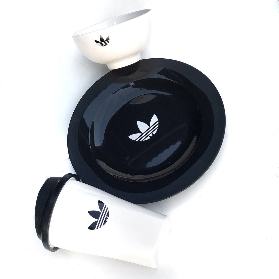 【逢甲 FUZZY】ADIDAS 碗盤 水杯 餐具組 環保材質 三葉草 LOGO 愛迪達