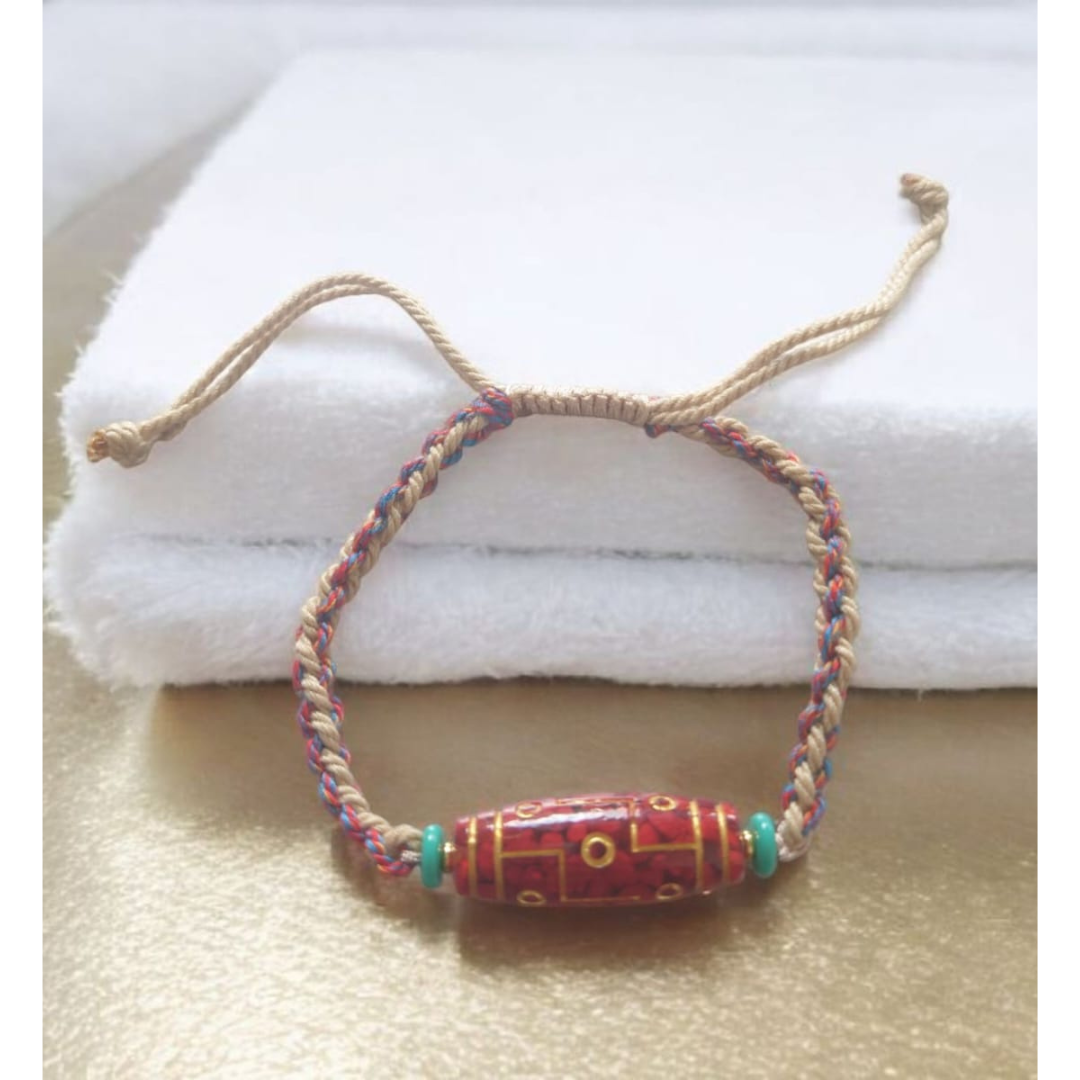 HKAF1214-009 九眼梭形天珠晶體硃砂手繩 (經師傅開光)(A9)