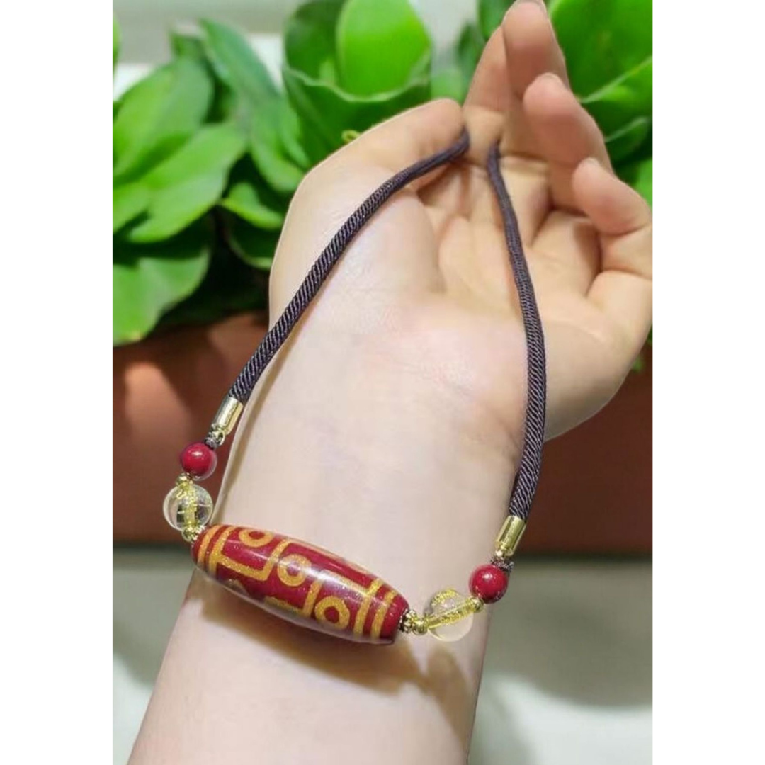 HKAF1214-010 九眼梭形天珠硃砂頸繩(經師傅開光)(A10)