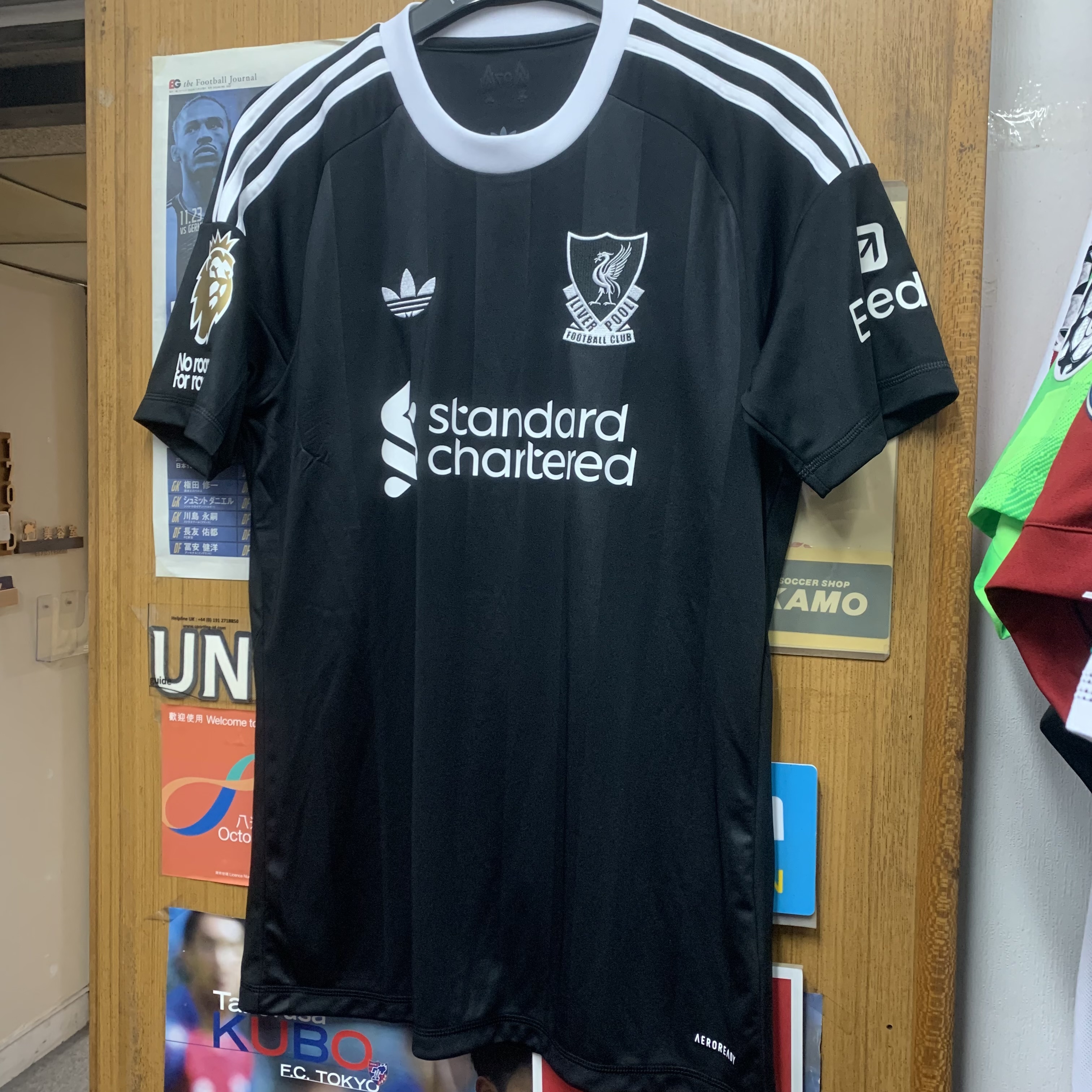 2025 Liverpool Black GK Shirt with 1 A BECKER