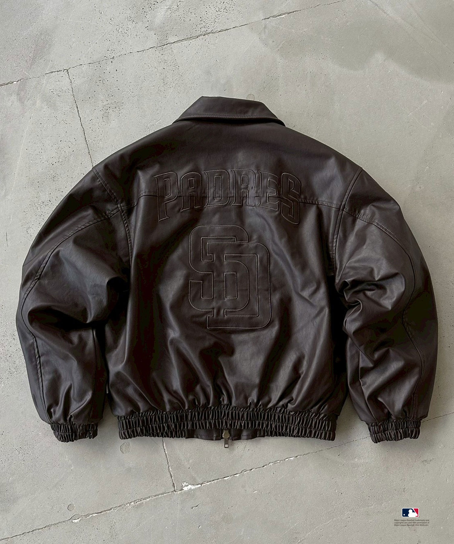 本週限時接單!! 日本🇯🇵連線 Perushu x MLB 皮革鋪棉外套 皮革外套 皮衣 防風 隊徽刺繡 寬鬆 防風 3色(任買兩件711免運)/預購