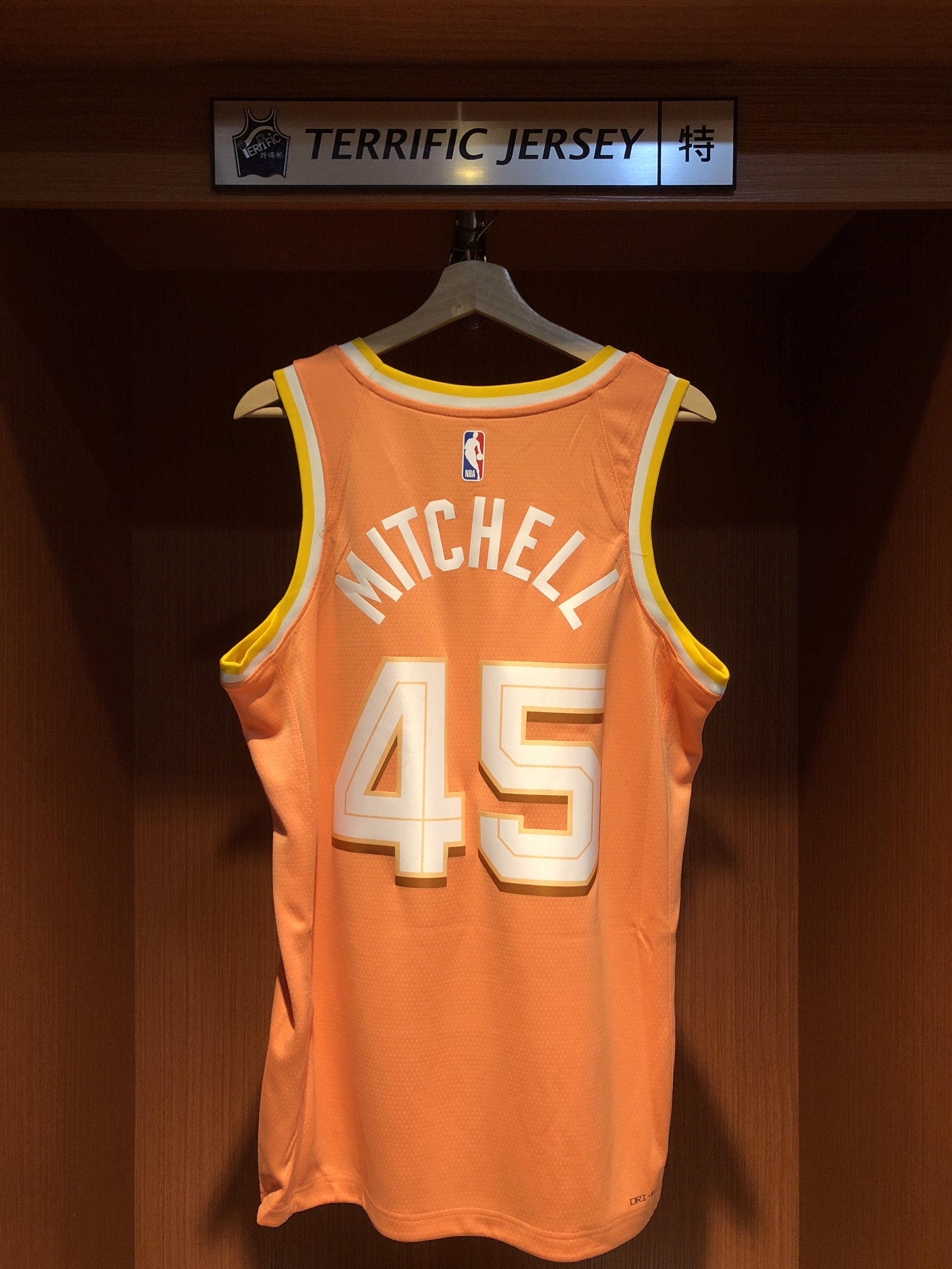 NBA球衣 Donovan Mitchell 克里夫蘭騎士城市 橘 25-26 City Nike Swingman 球迷版 熱轉印 全新