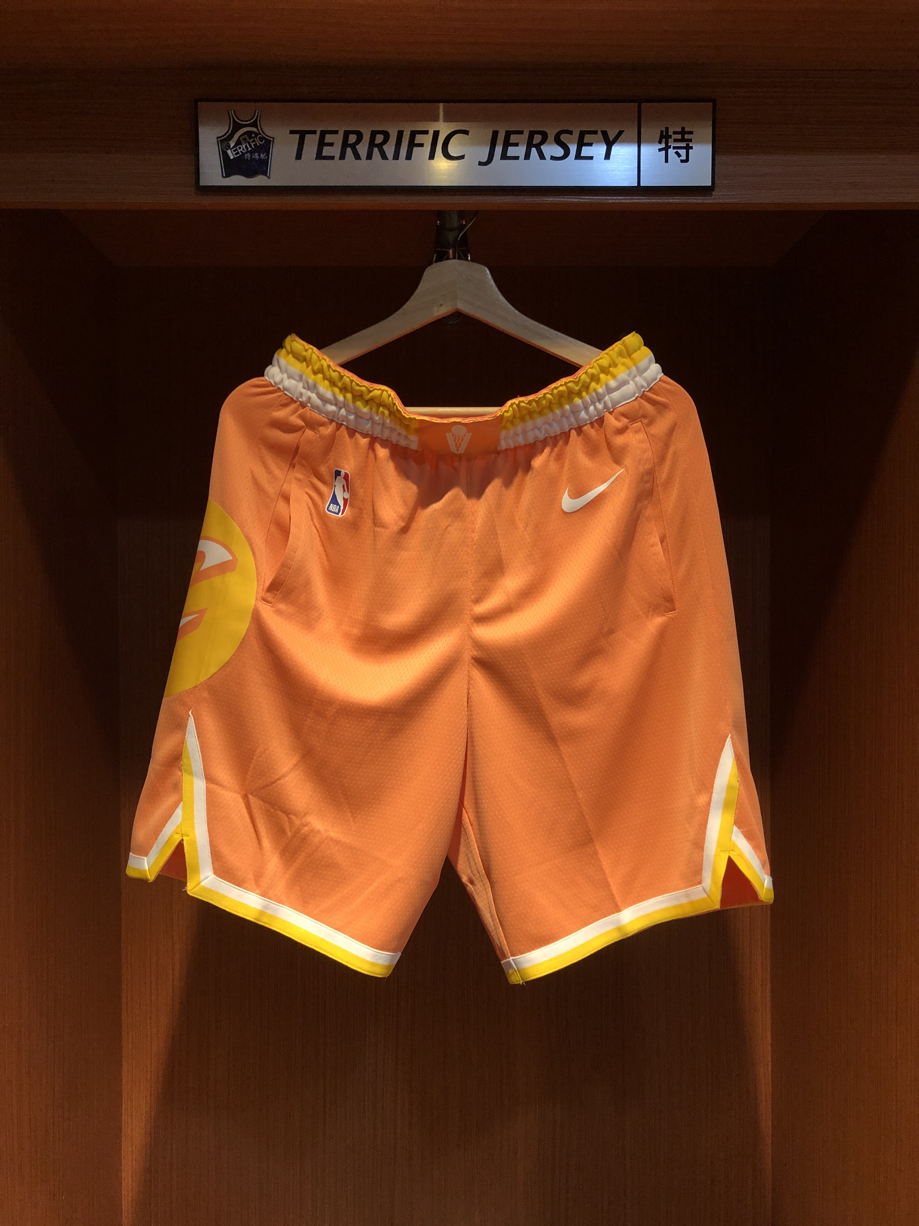 NBA球褲 Cleveland Cavaliers 克里夫蘭騎士城市球褲 25-26 City Nike Swingman Shorts 球迷版 有口袋 全新